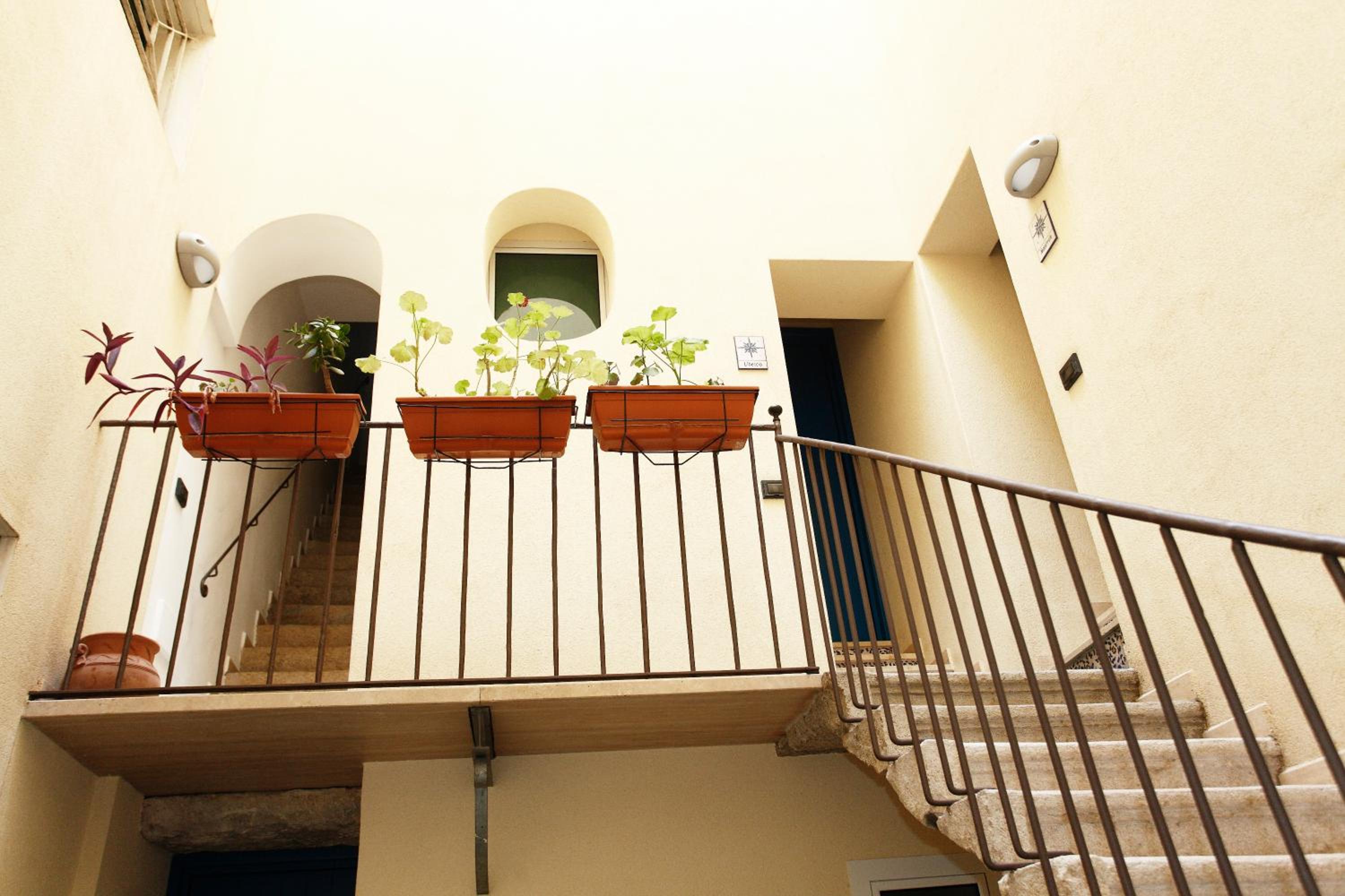 One-Bedroom Family Apartment - Photo 3