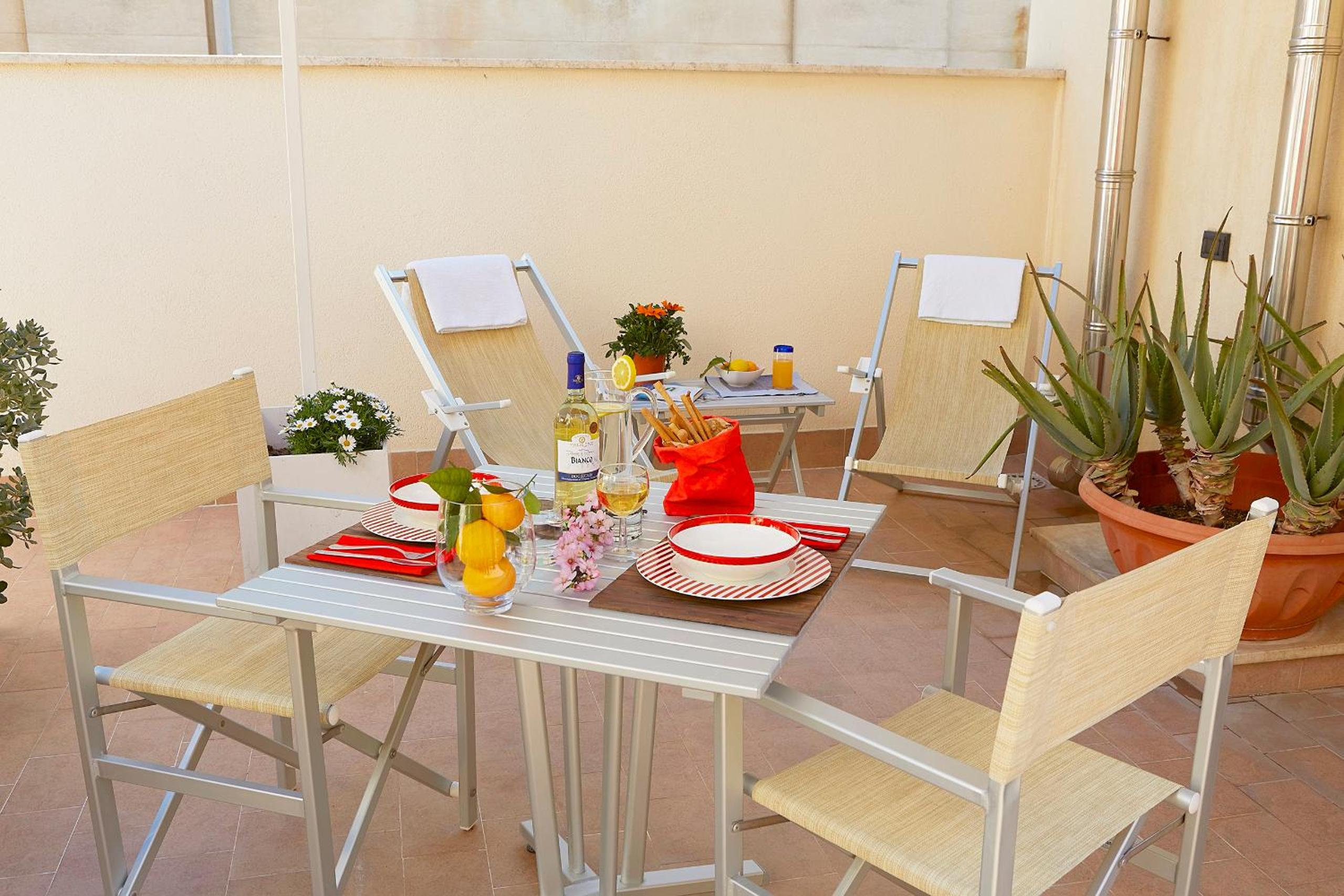 Studio with Terrace photo 3