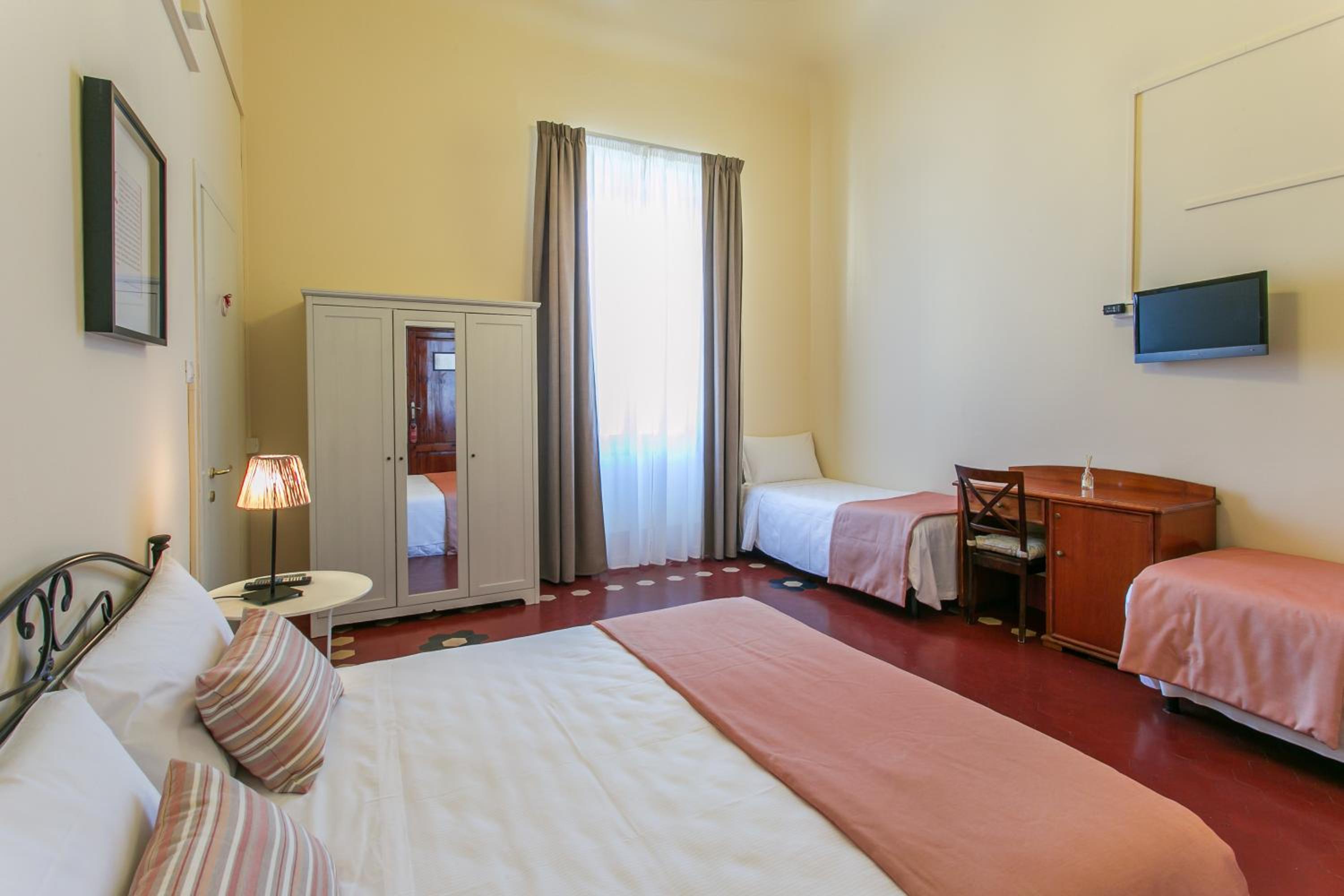 Comfort Quadruple Room