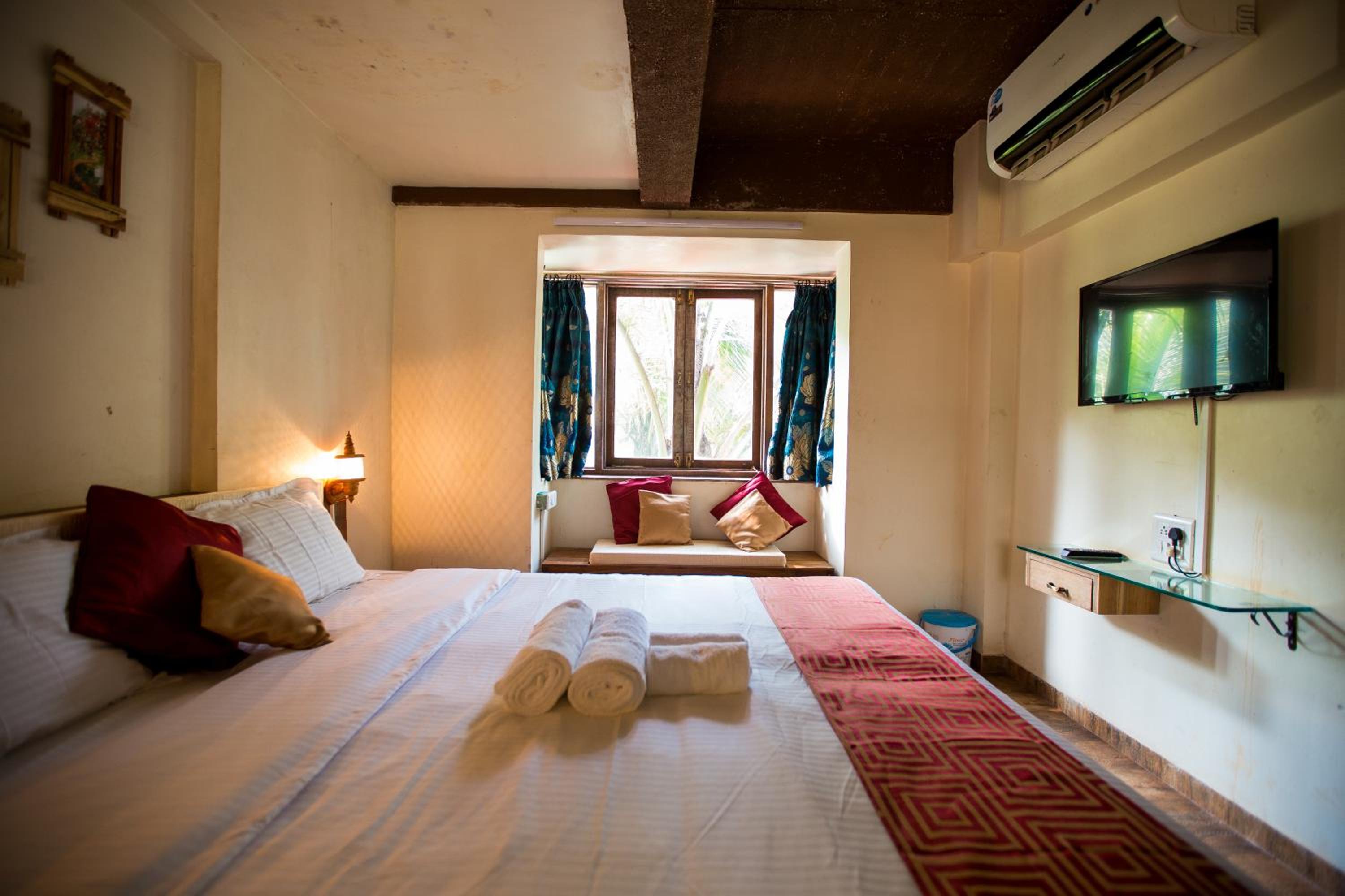 Deluxe Double Room - Photo 1