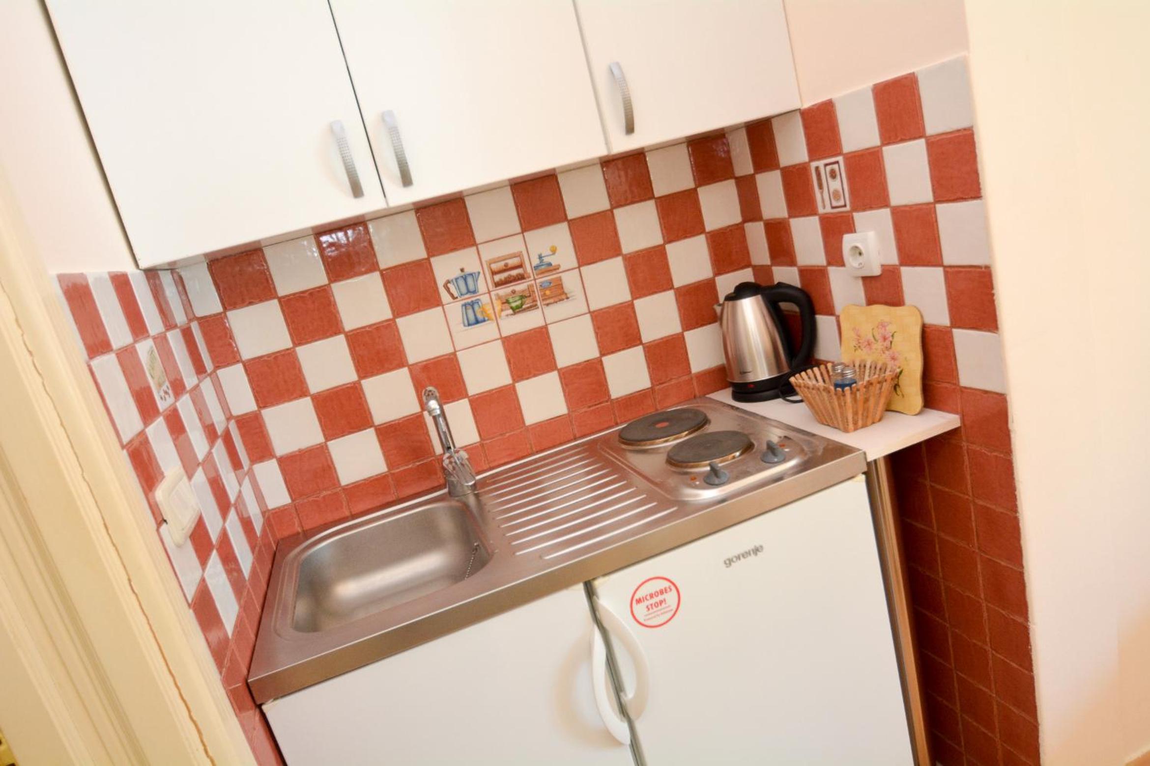Apartment - Ground Floor photo 2