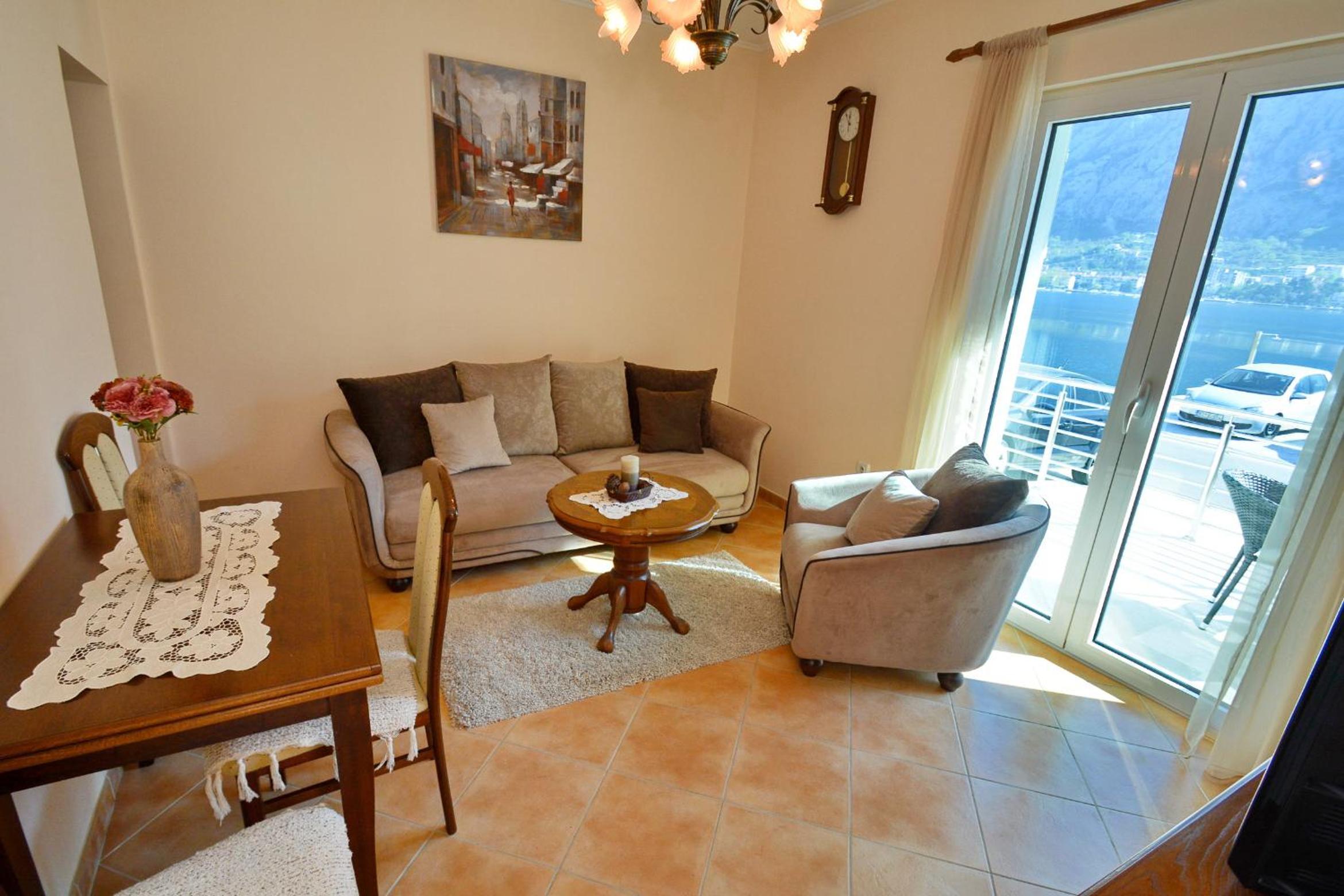 Apartment - Ground Floor photo 1