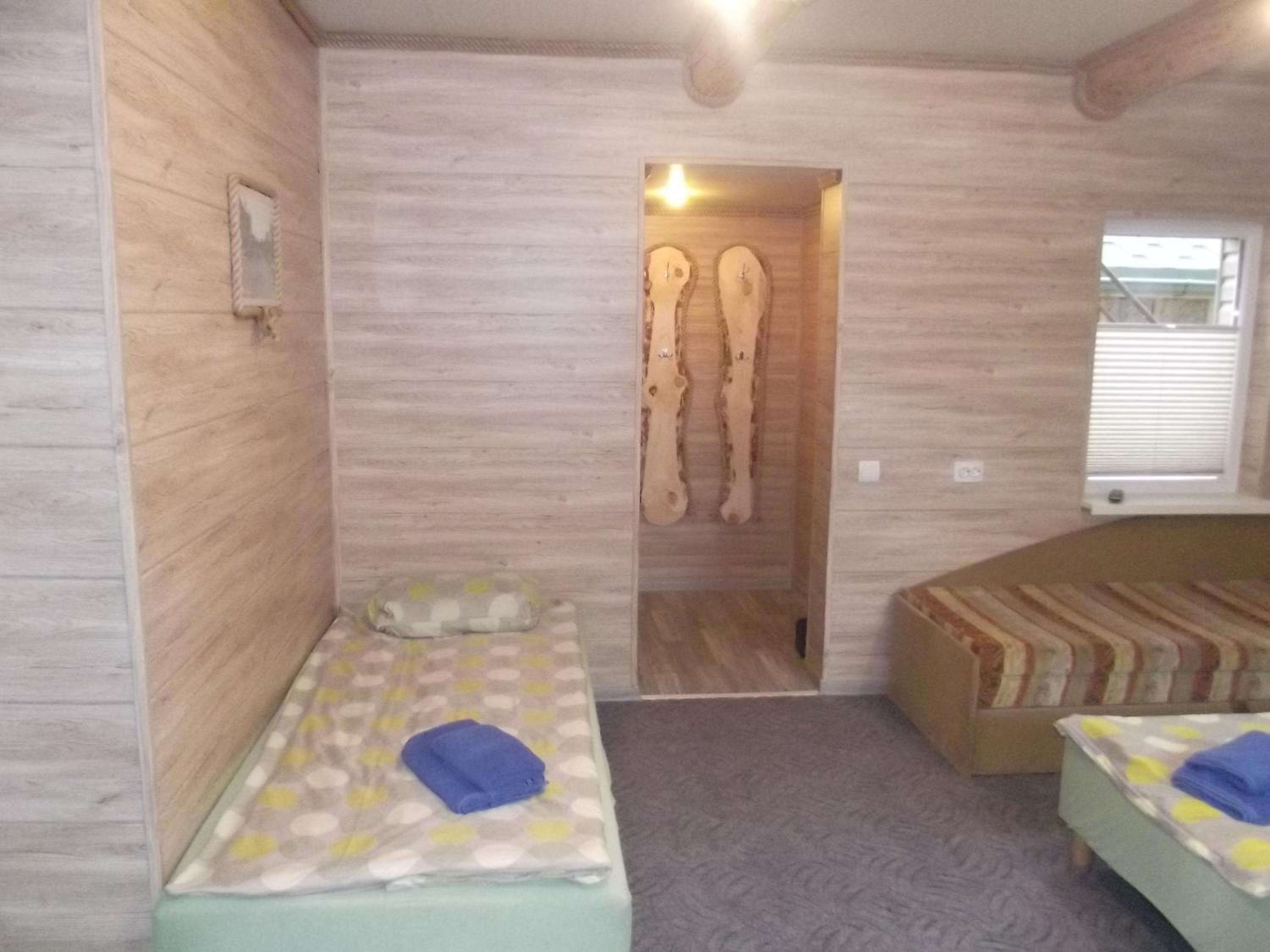 Family Room - Photo 1