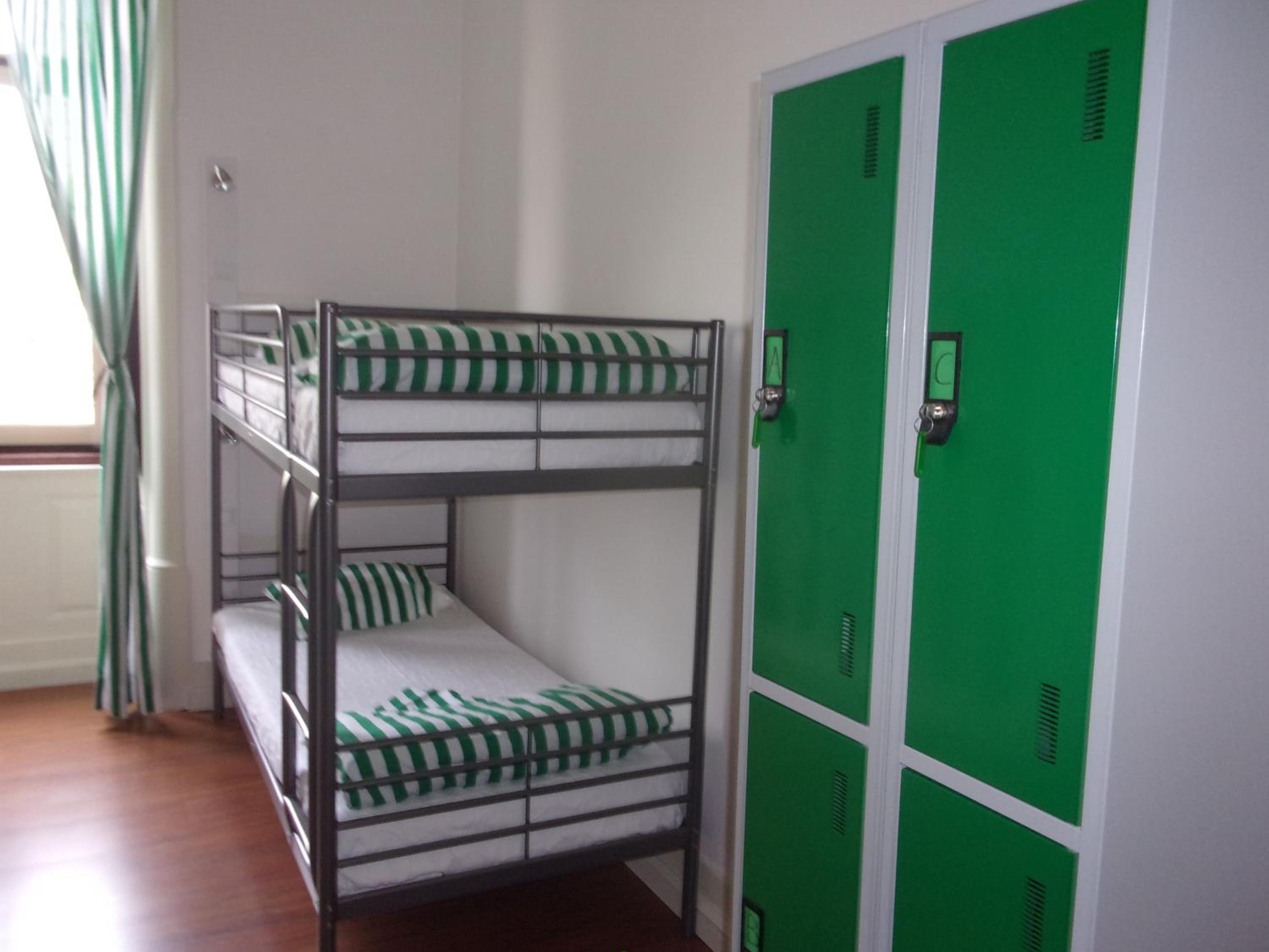 Mixed Dormitory Room photo 1
