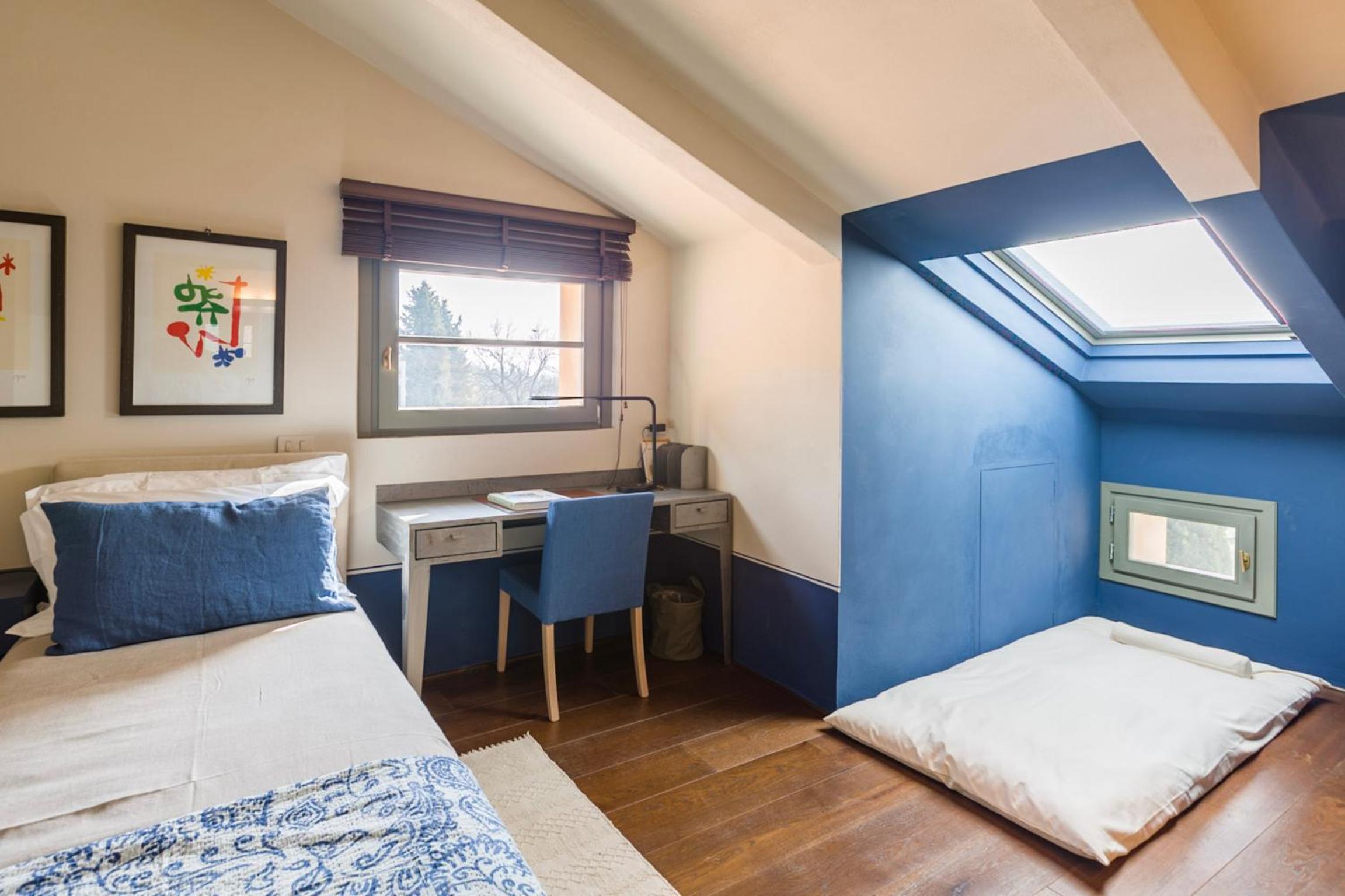 Deluxe Double or Twin Room photo 3