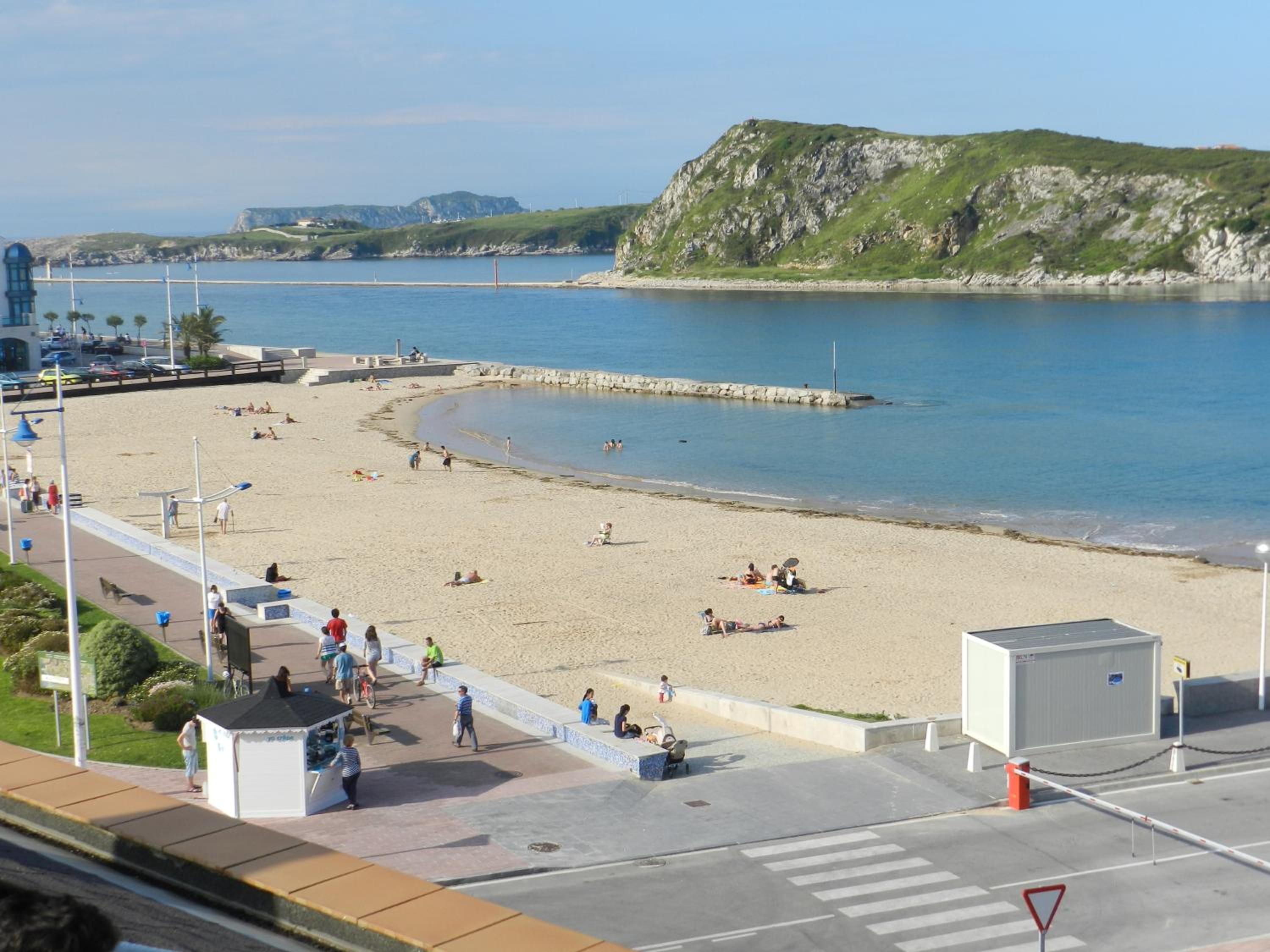 Double or Twin Room with Sea View photo 3