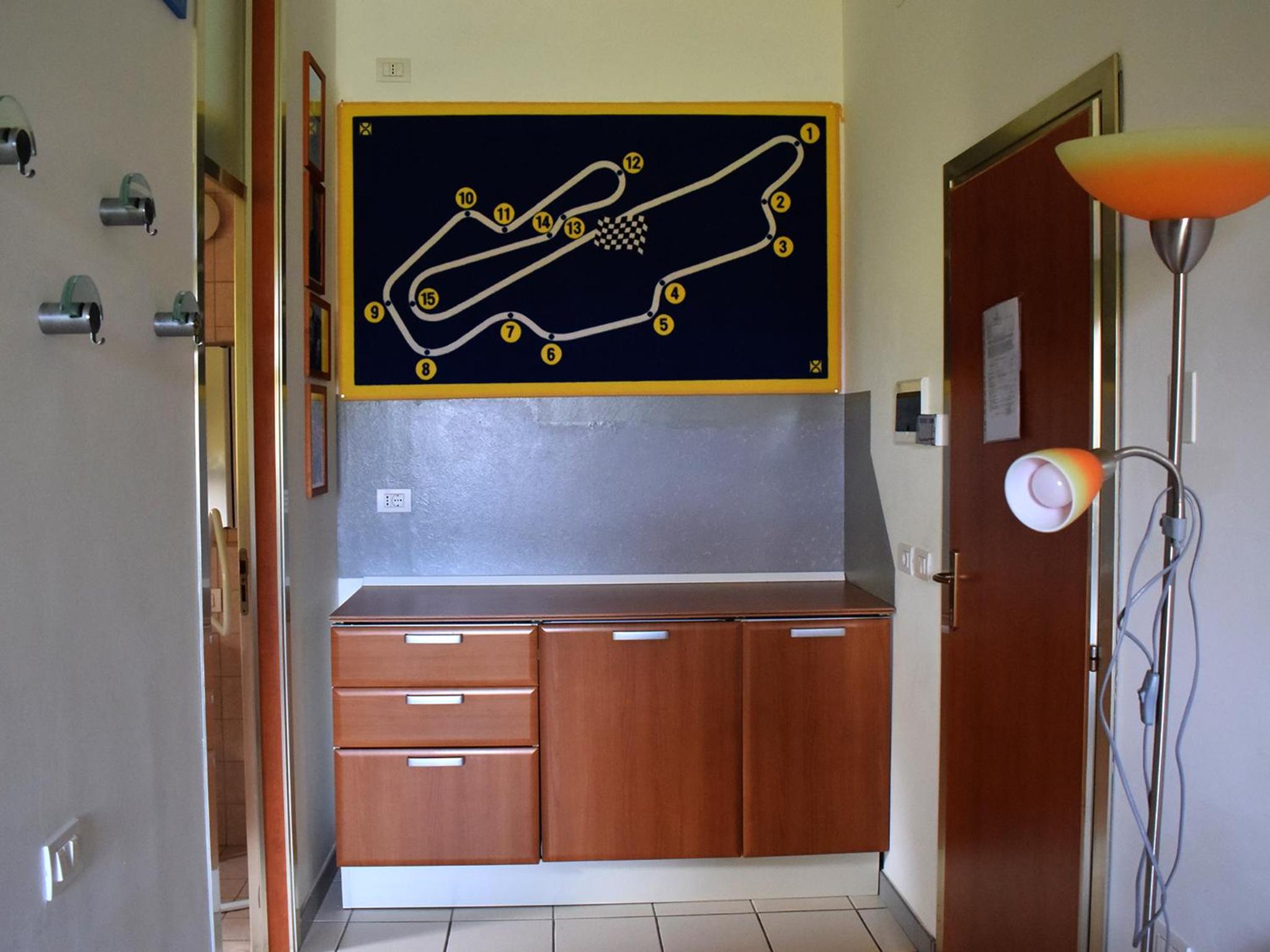 Double Room with Private Bathroom - Photo 15