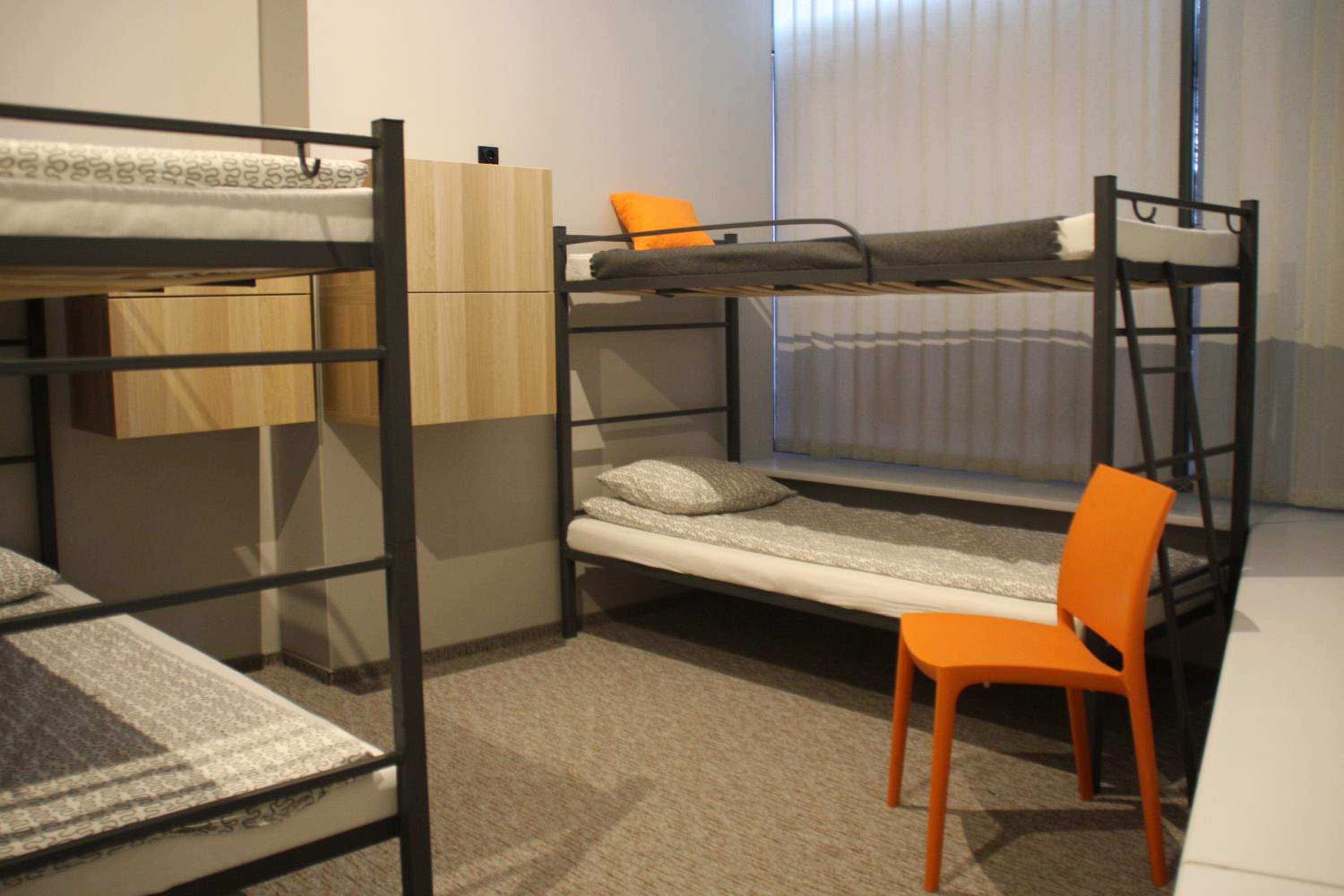 Bed in 4-Bed Dormitory Room photo 1