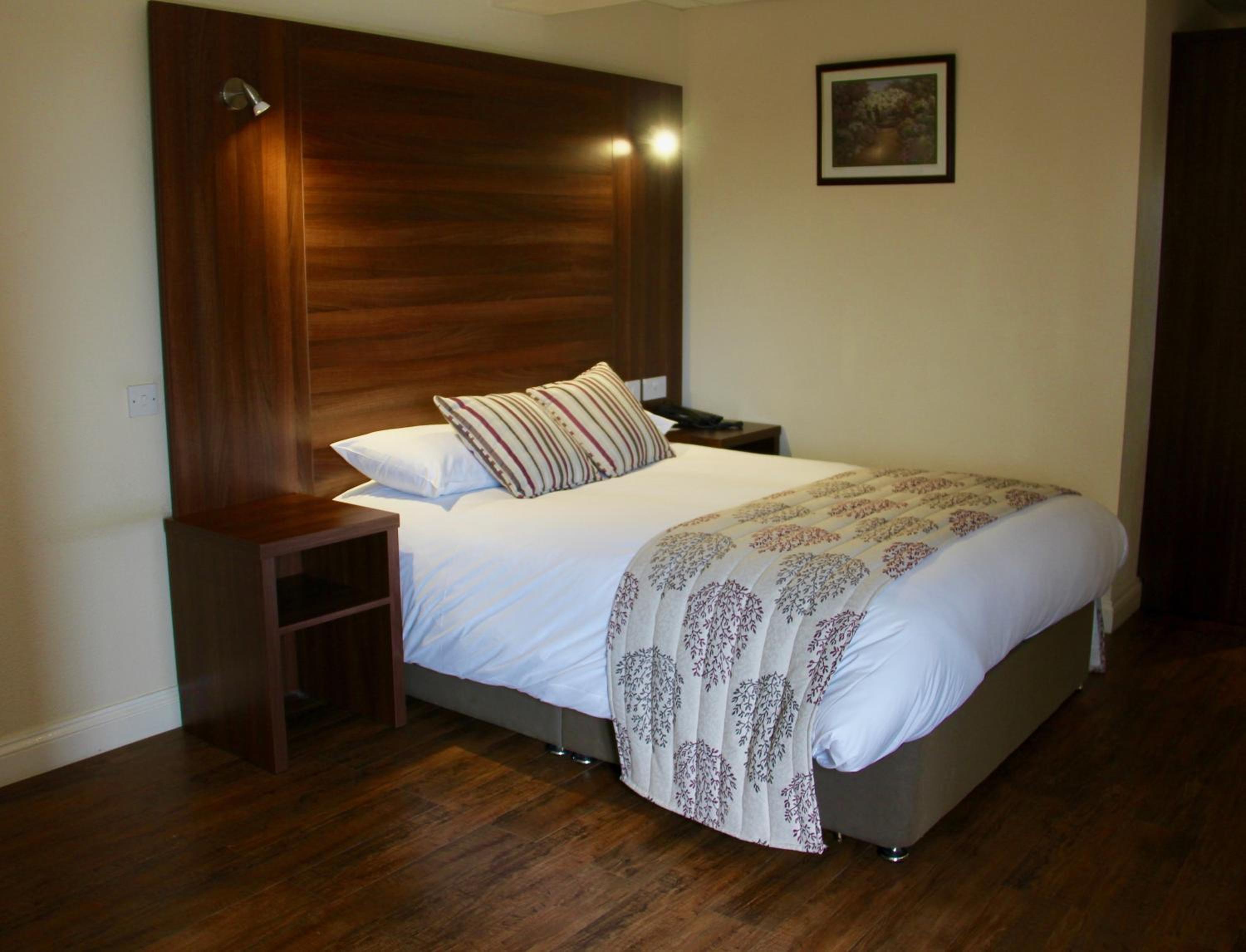 Double Room - Photo 10