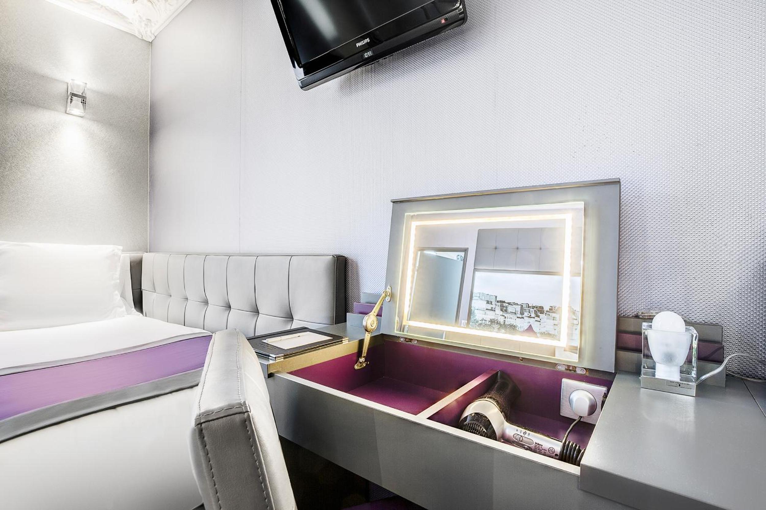 Comfort Double or Twin Room with Extra Bed