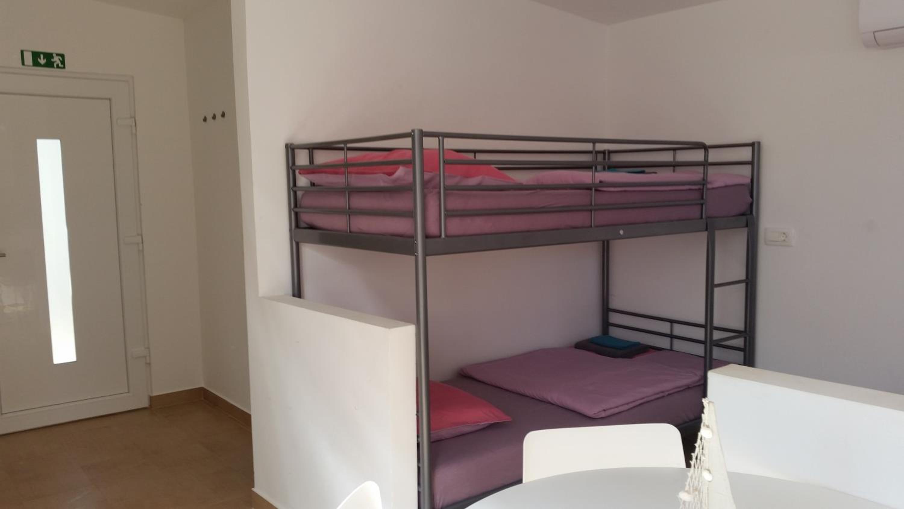 One-Bedroom House photo 3