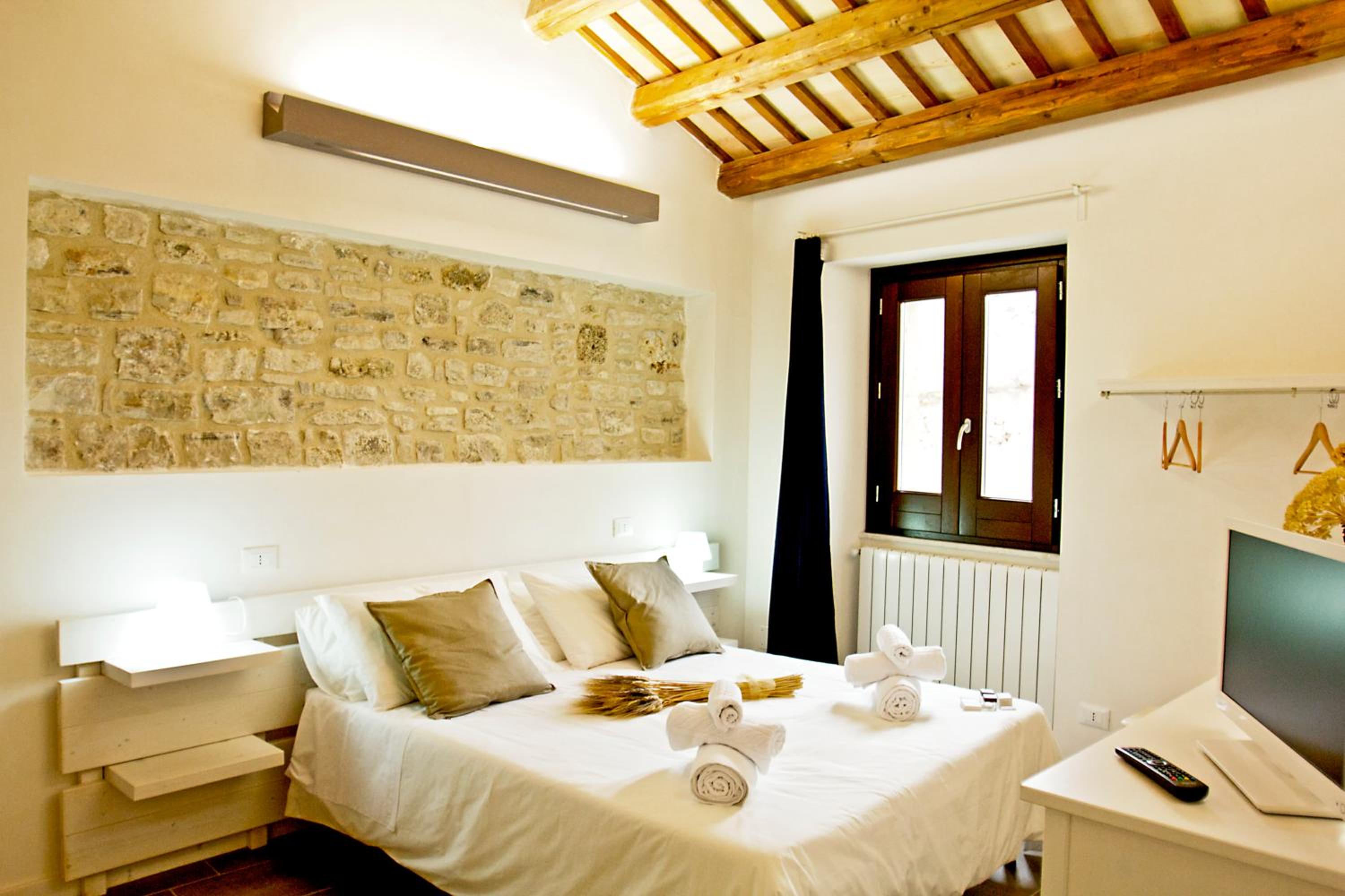 Luxury Triple Room