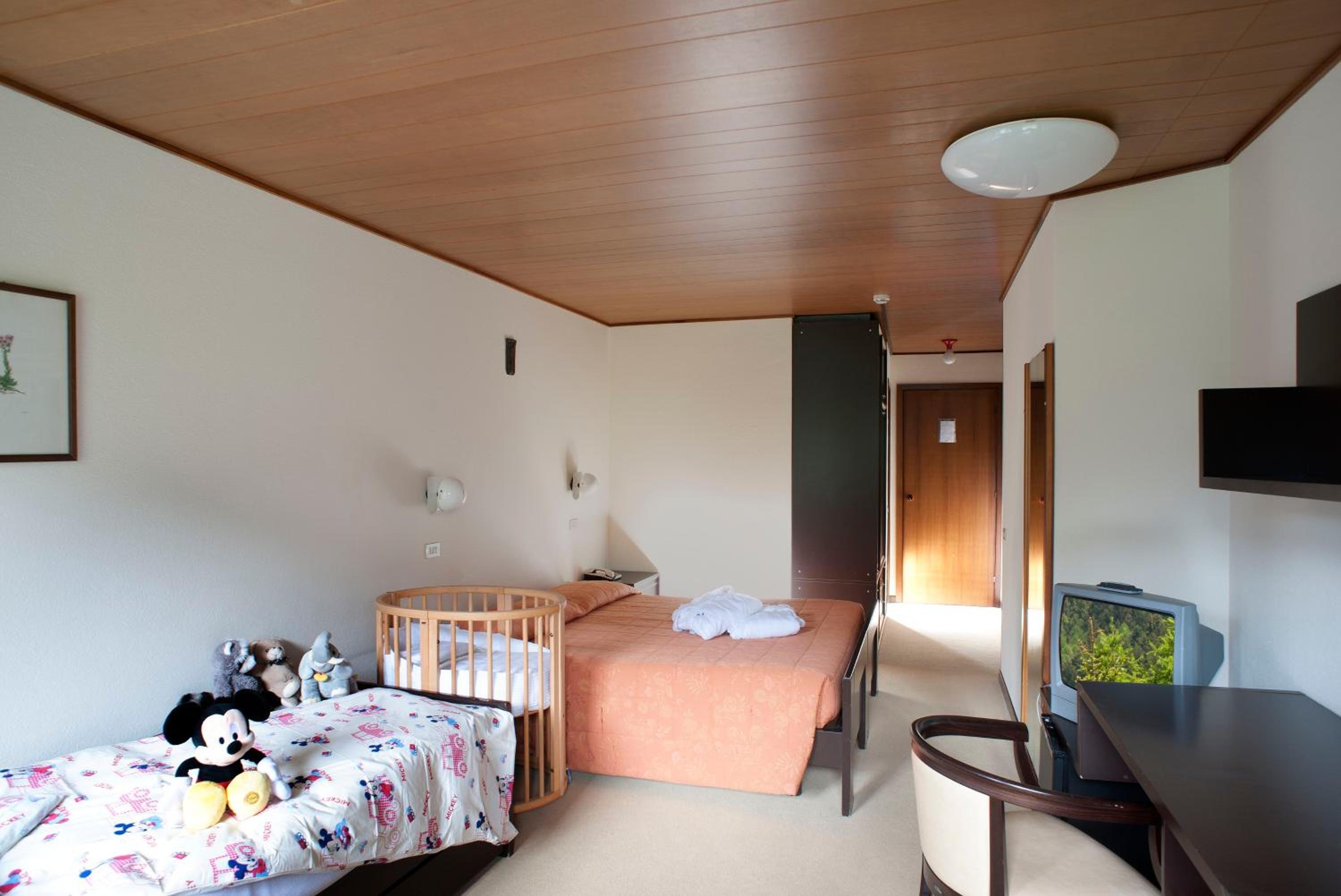 Triple Room - Photo 2