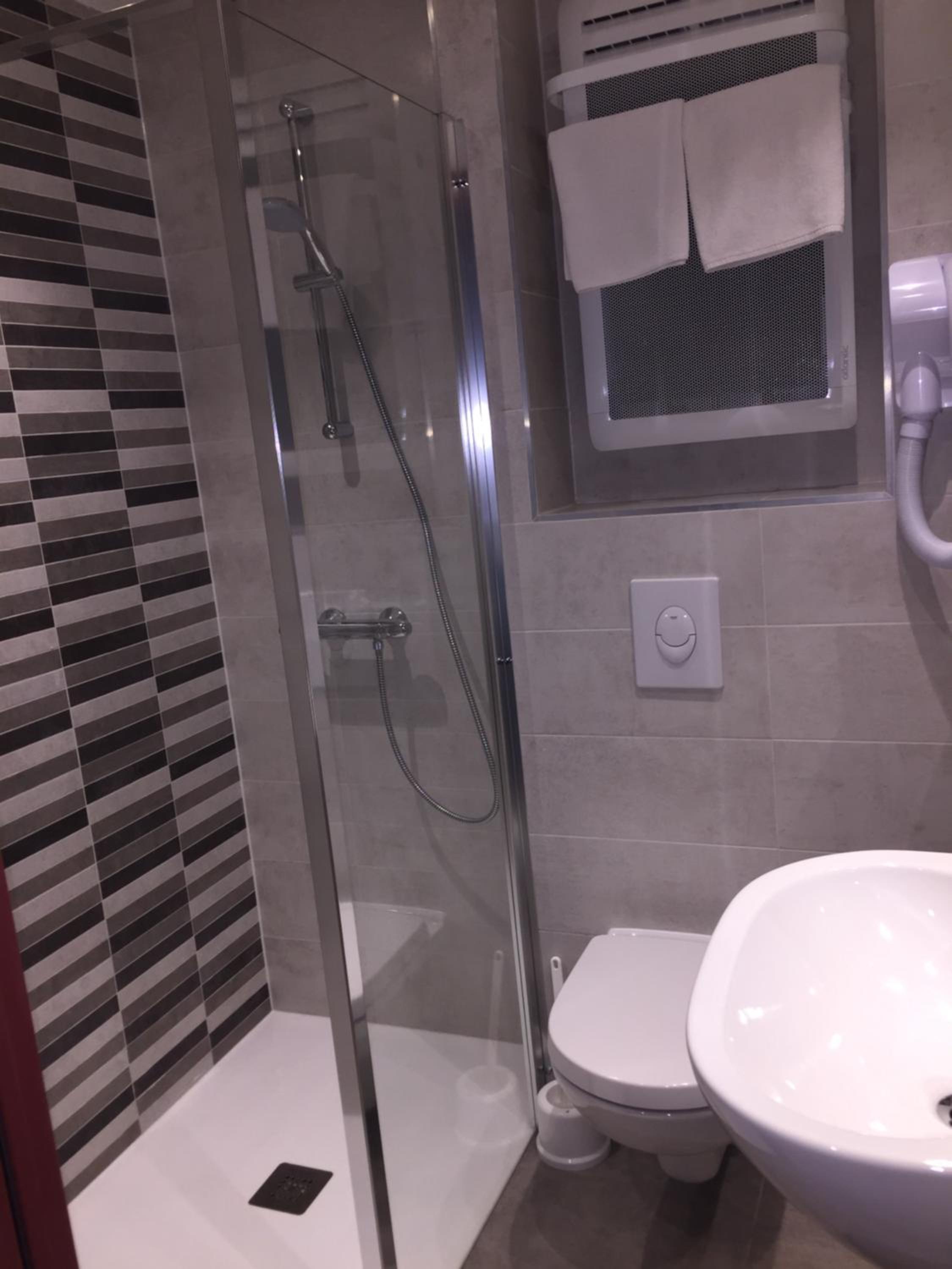 Double Room with Garden View - Photo 4