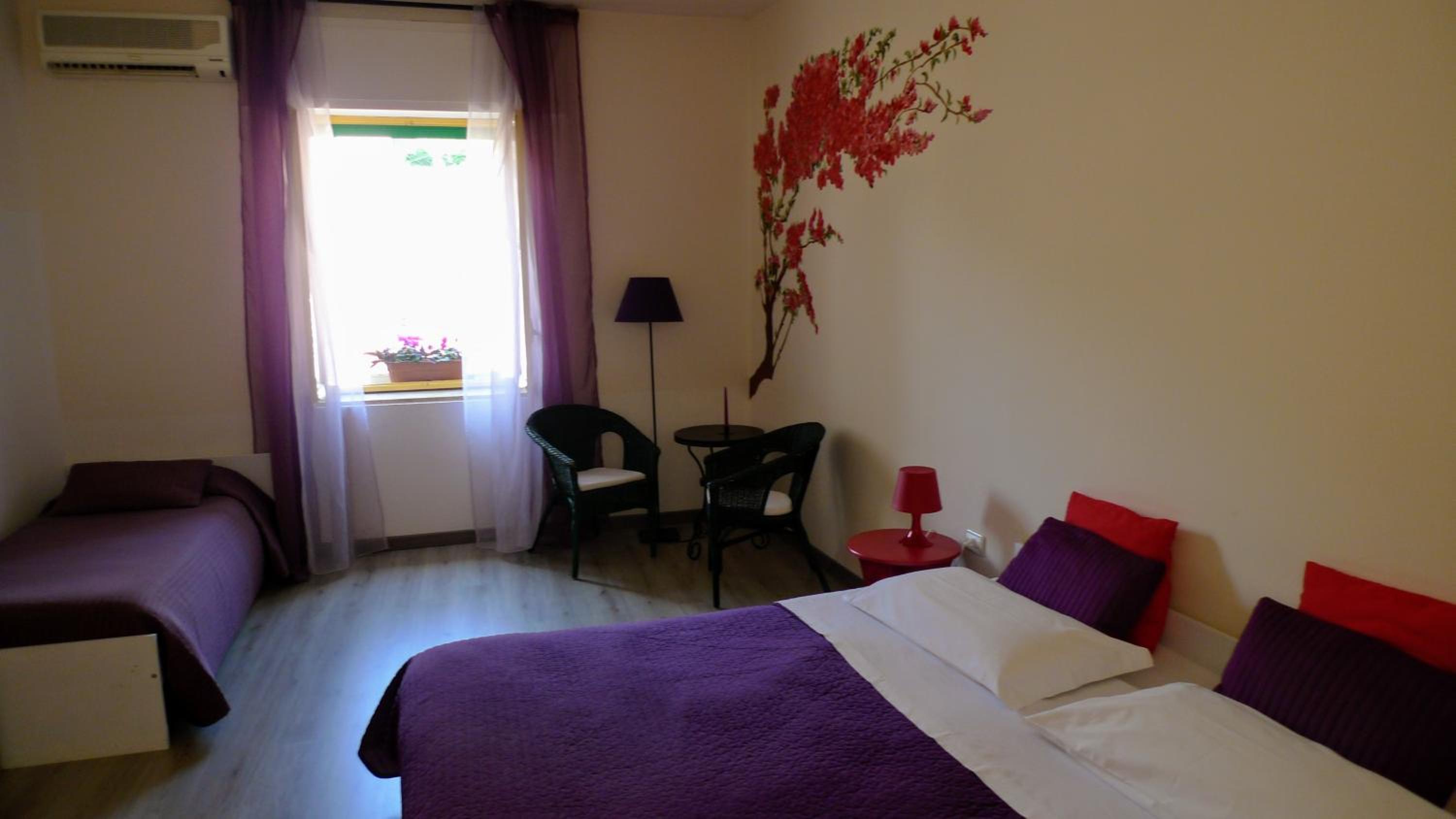Triple Room with City View