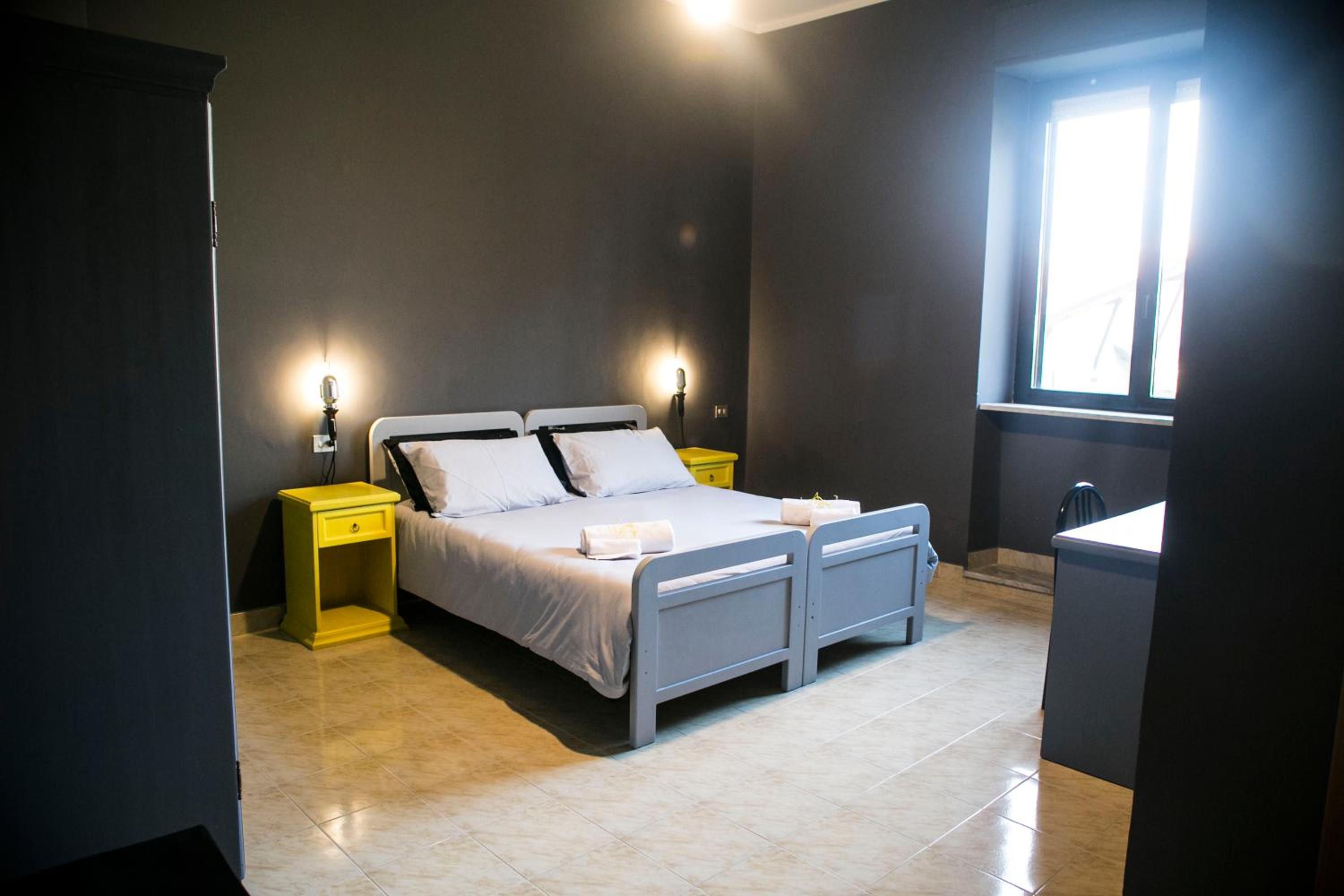 Double Room with Private Bathroom photo 3