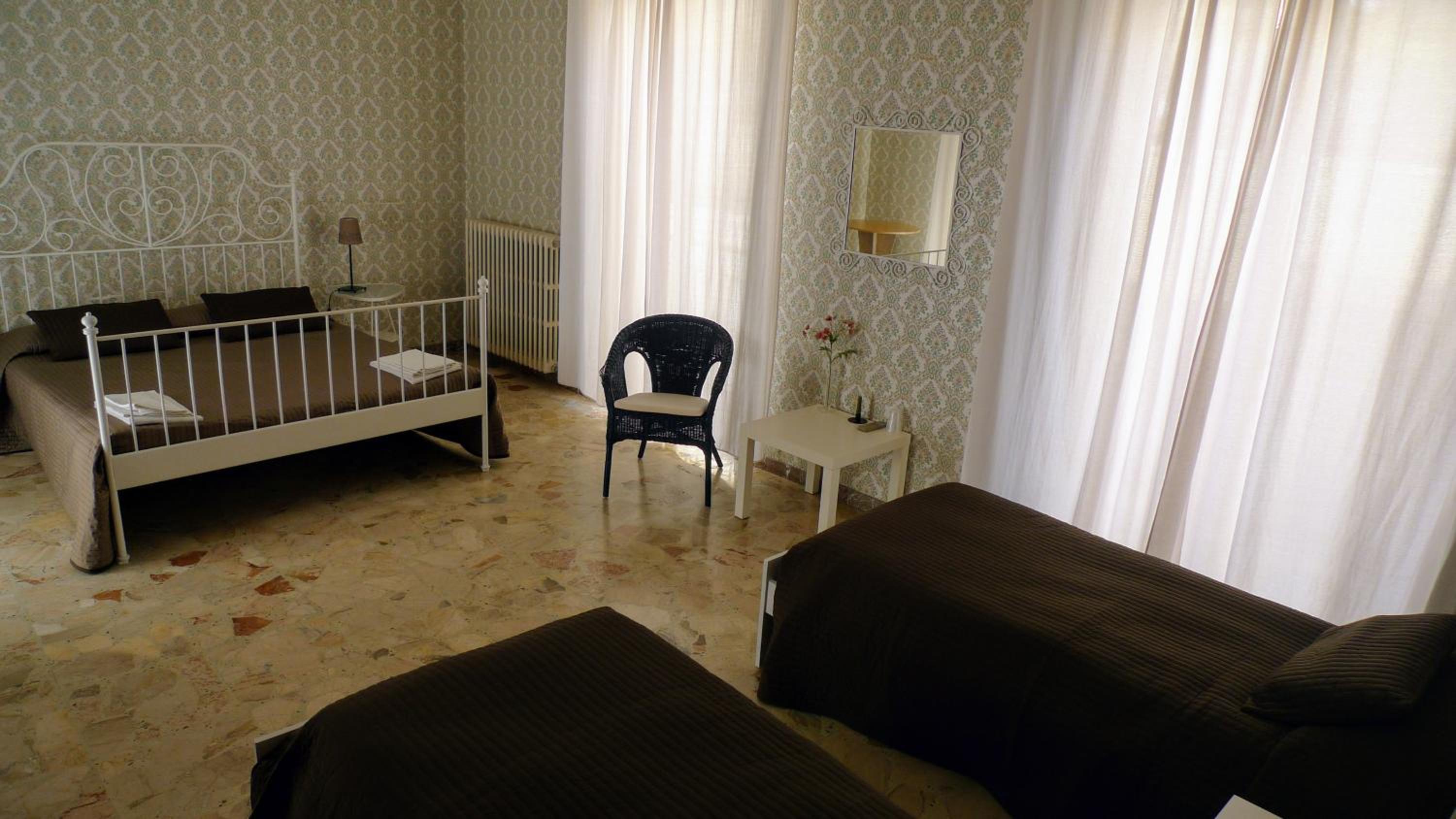 Quadruple Room with Balcony photo 1