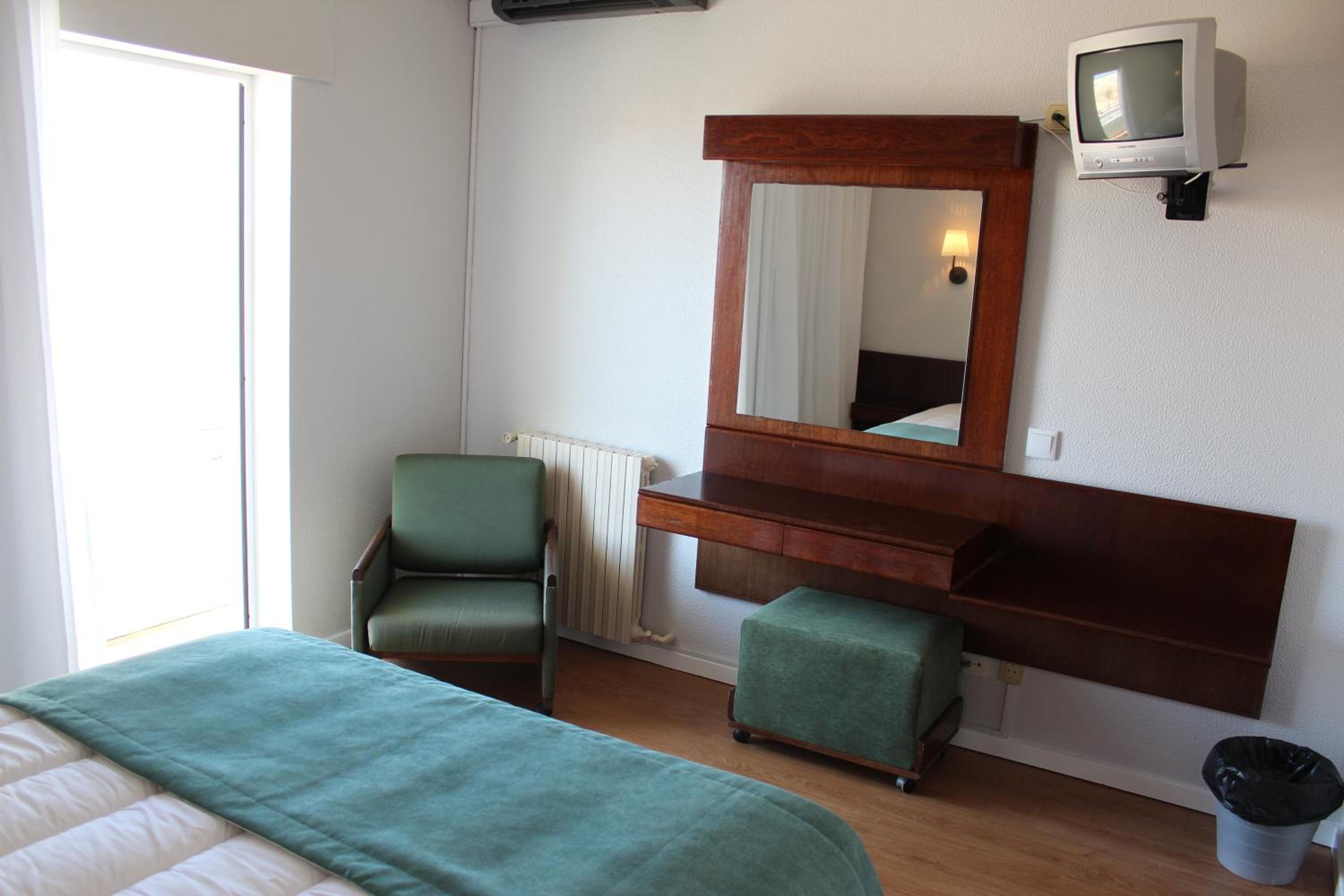 Basic Double Room - Photo 4