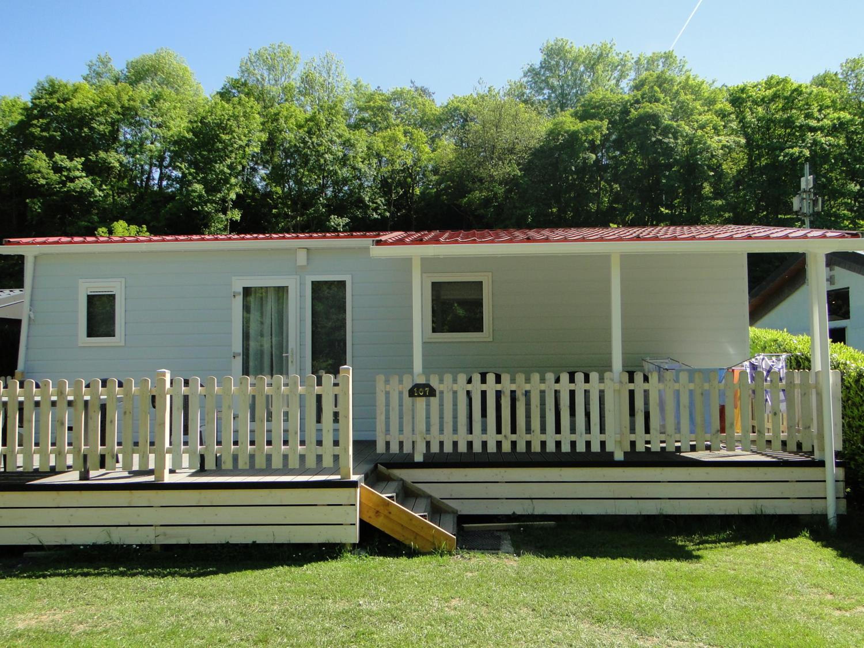 Bungalow with Patio photo 2