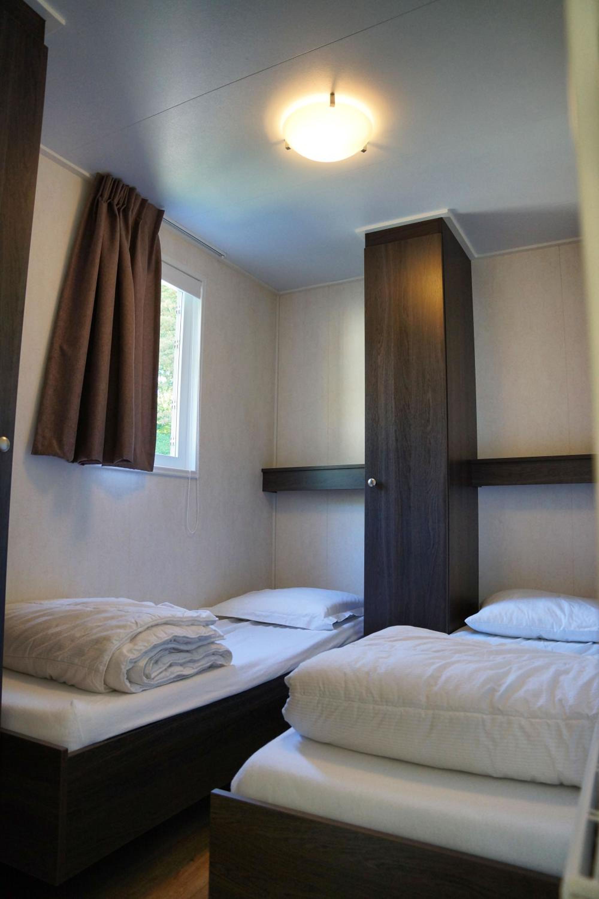 两卧室小屋
