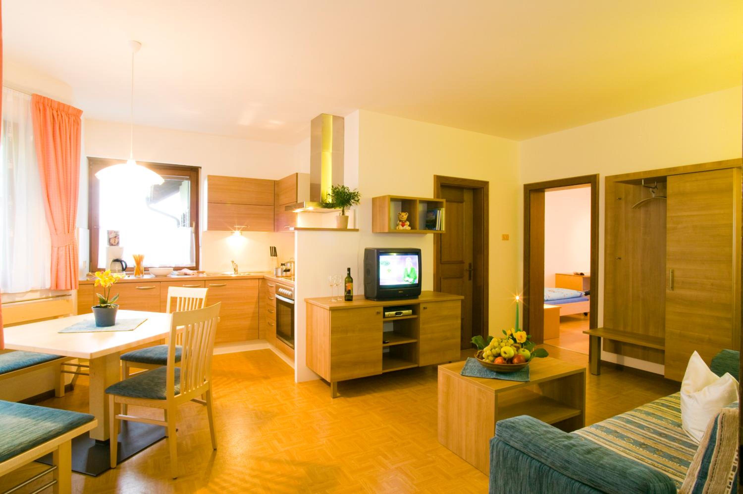 Two-Bedroom Apartment with Panoramic View photo 2