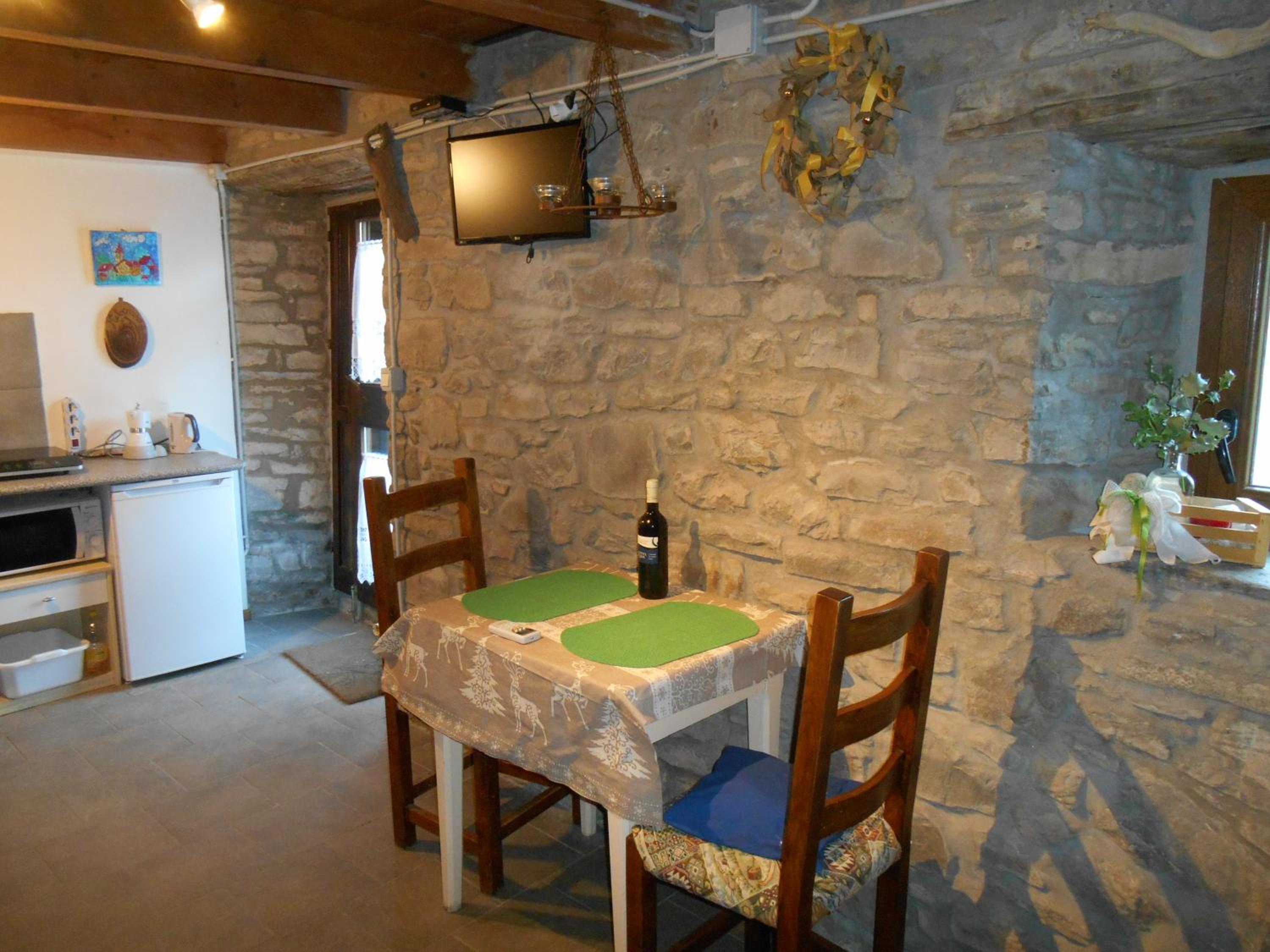 Apartment - Split Level photo 3