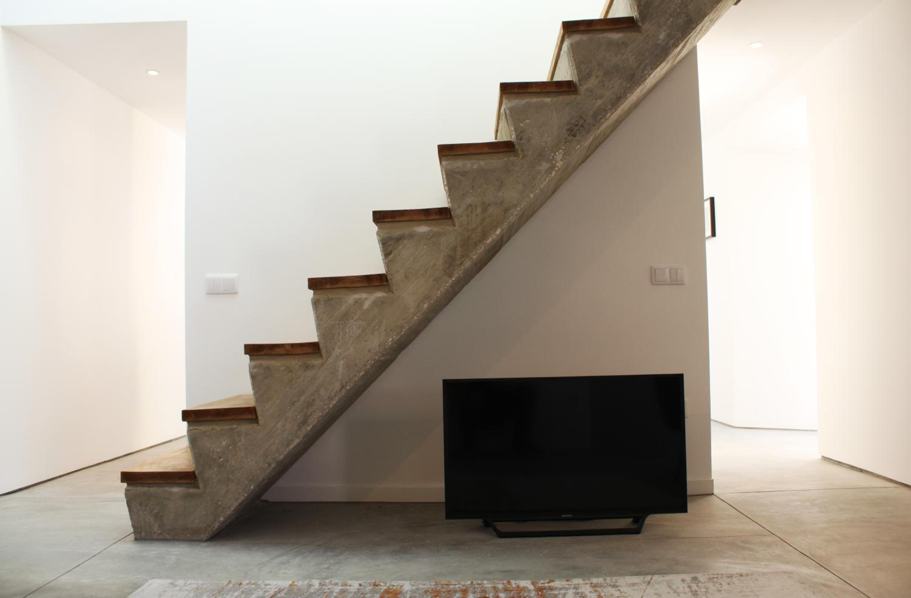 Penthouse Apartment - Photo 21