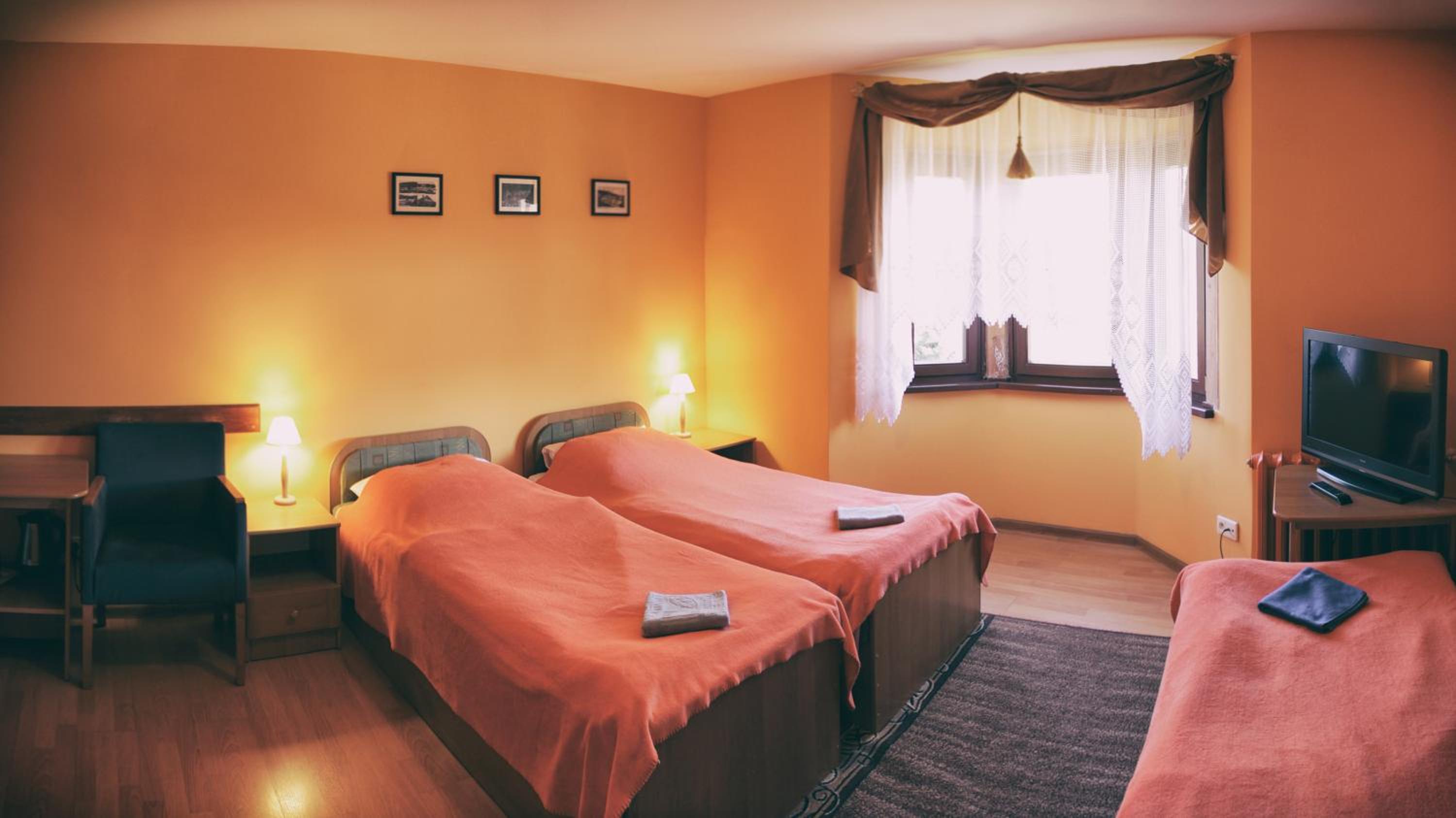Triple Room with Garden View