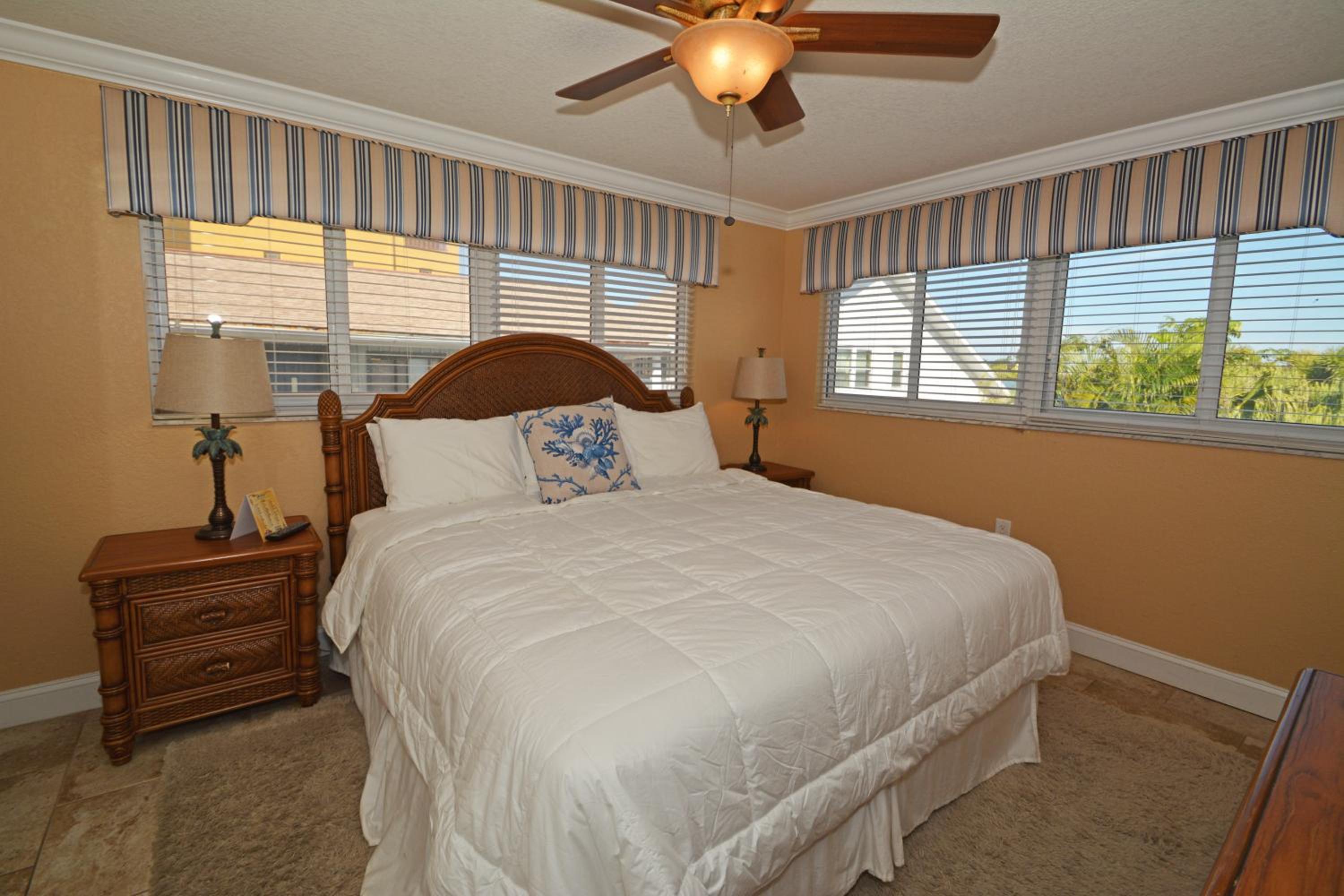 Deluxe Two-Bedroom Apartment