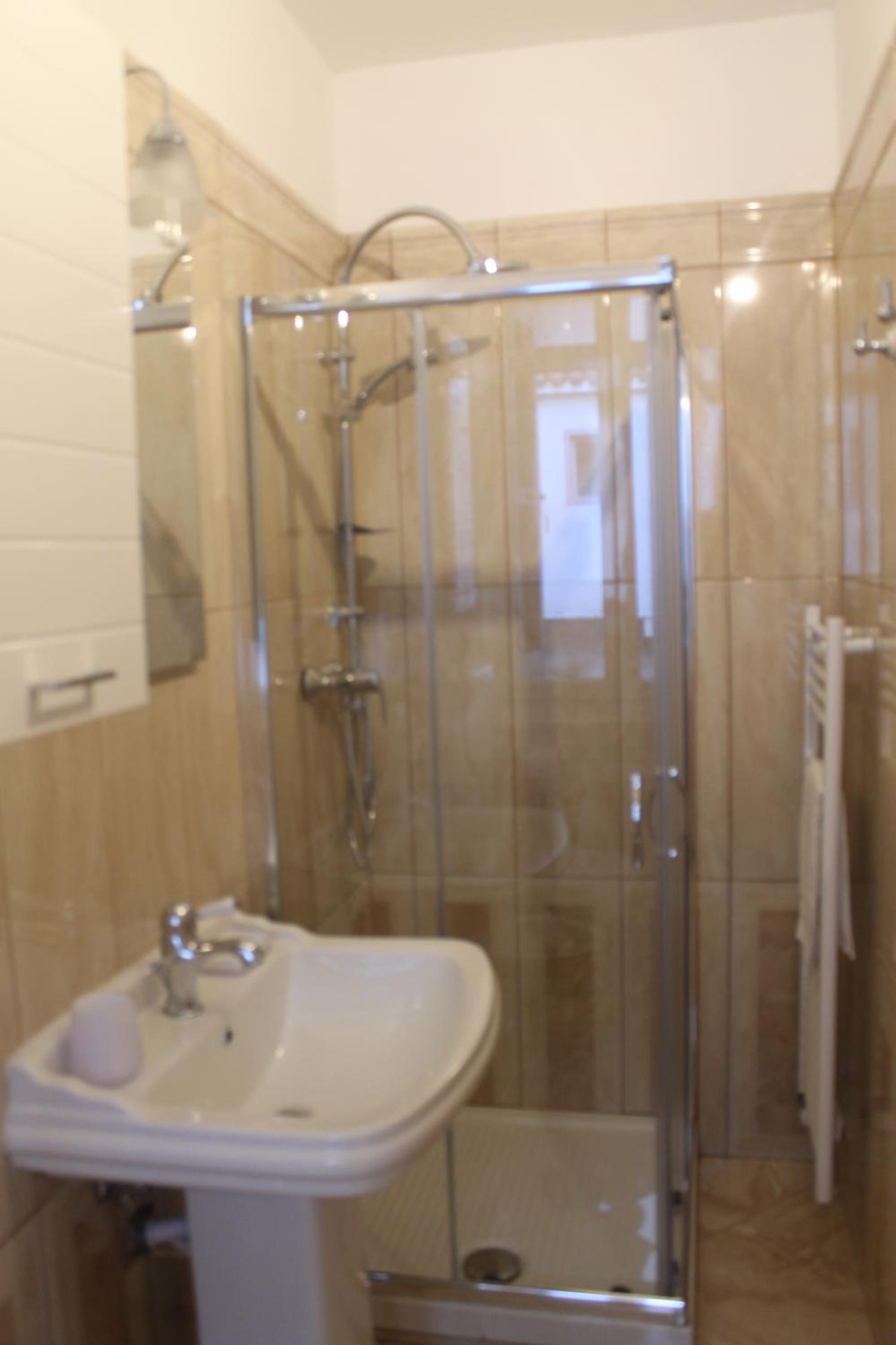 Double Room with Terrace - Photo 9