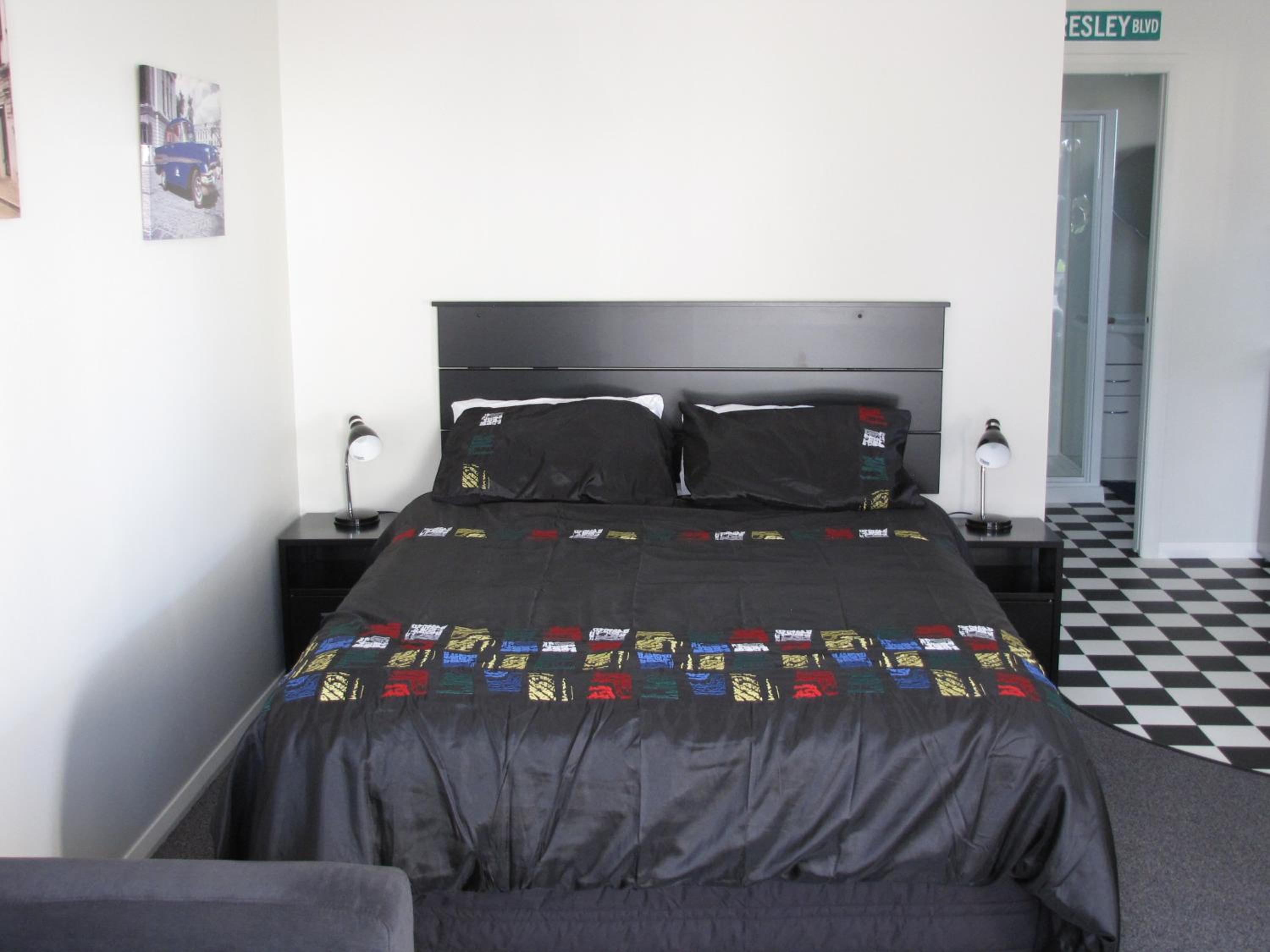 Studio Apartment photo 3