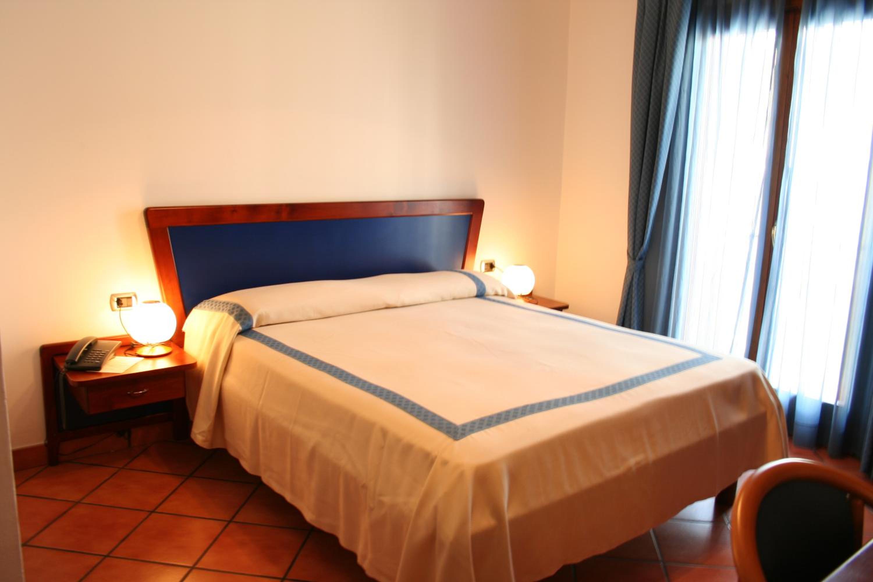 Double Room (1 Adult) photo 3