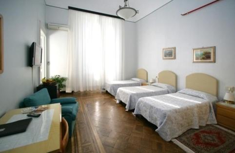 Triple Room photo 3
