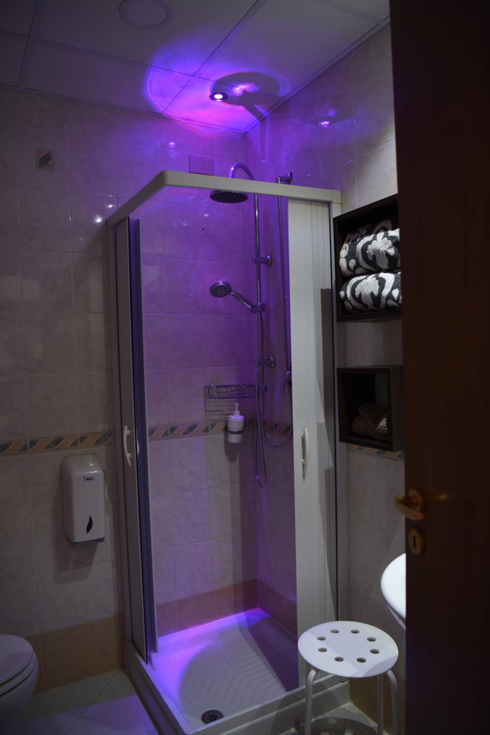 Deluxe Room - Photo 2