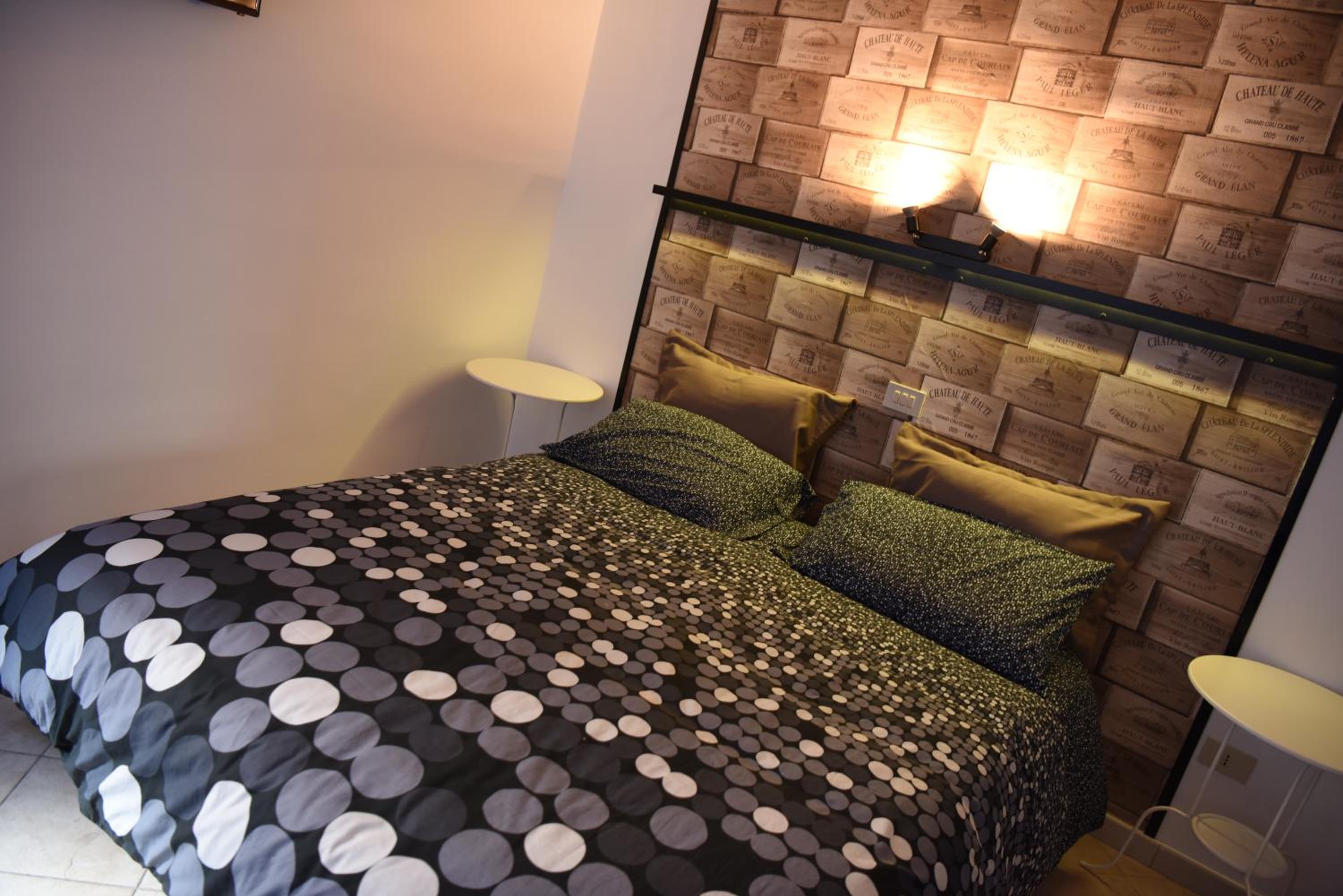 Deluxe Room - Photo 3