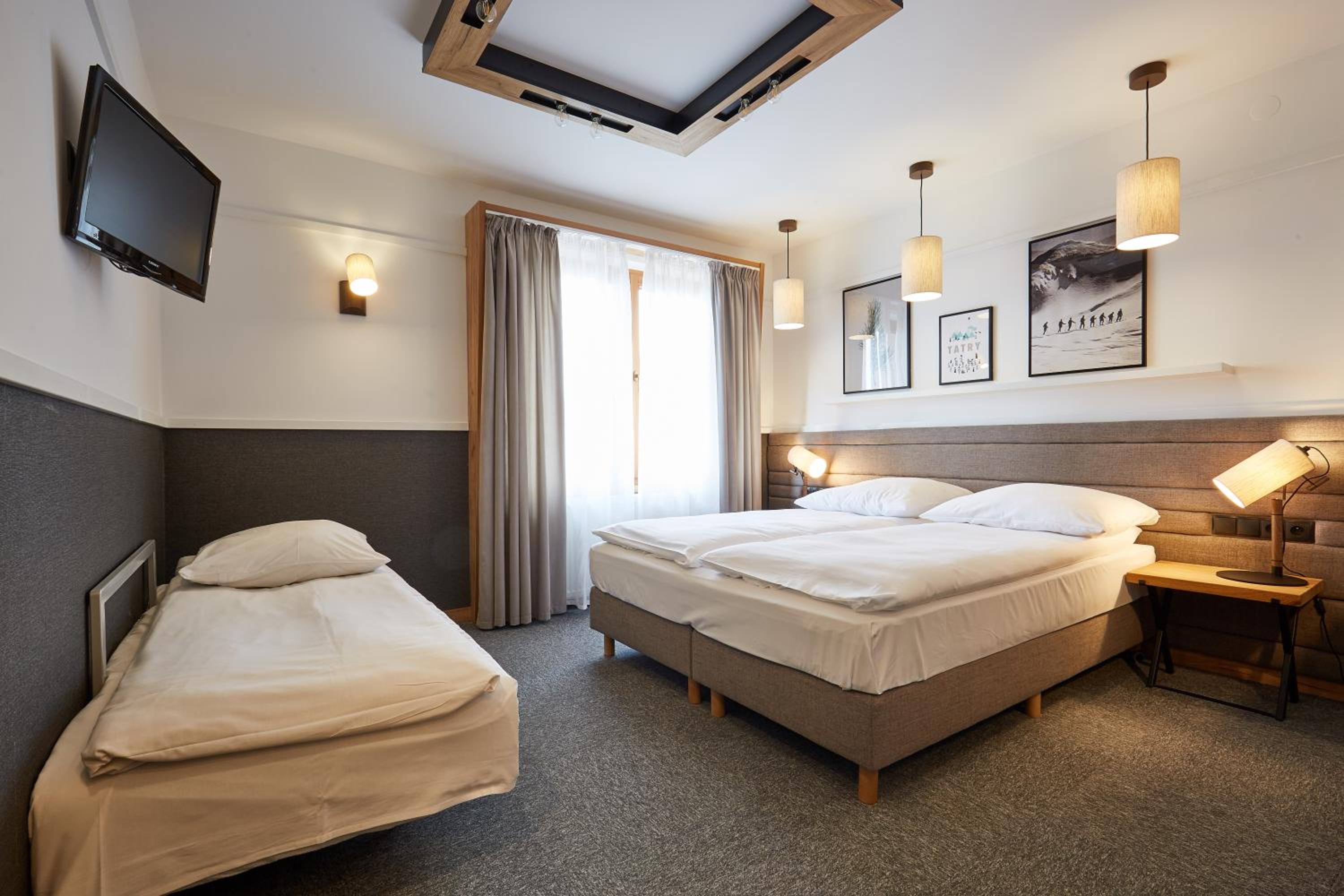 Premium Triple Room - Photo 2
