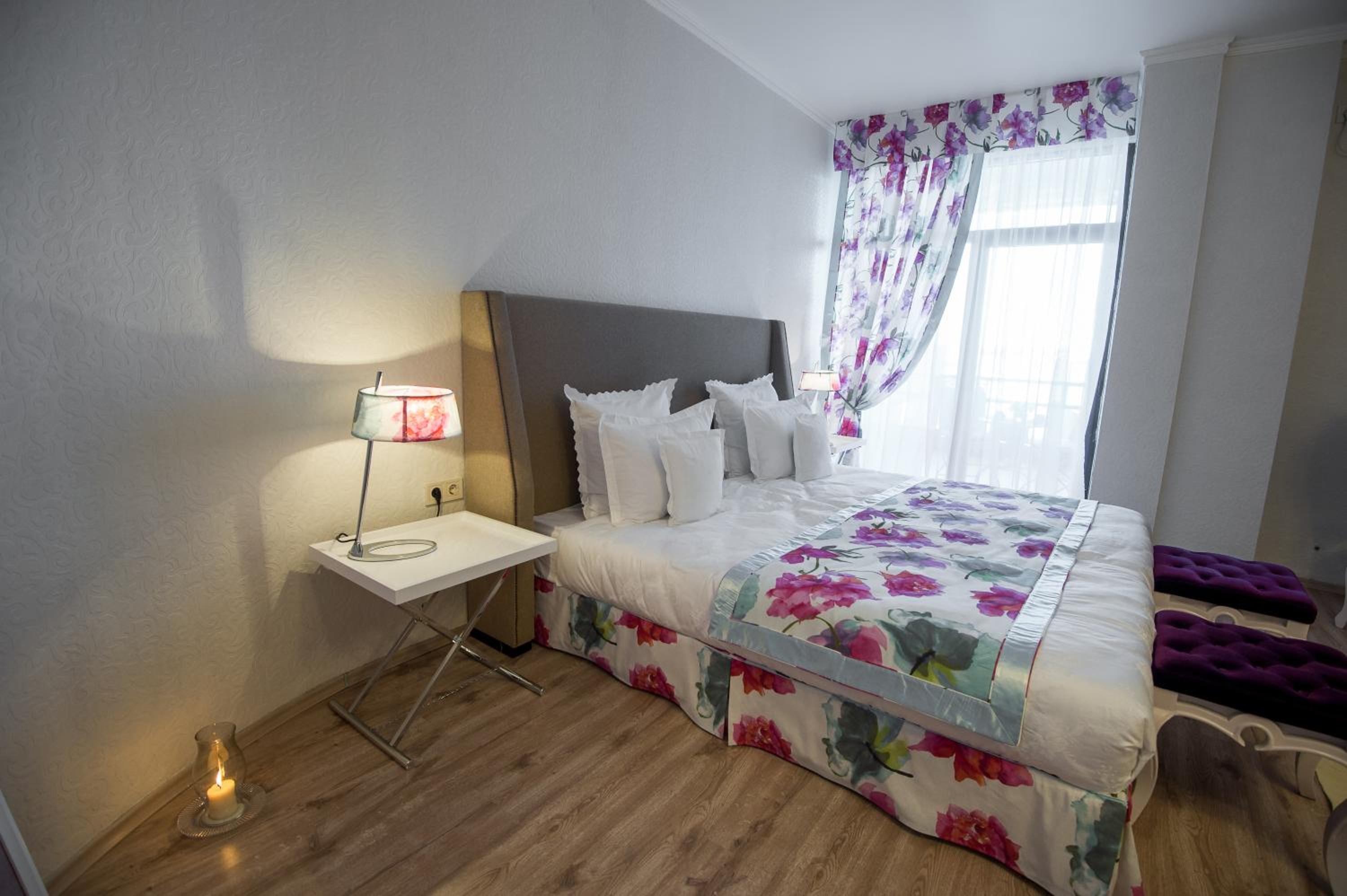 Junior Suite with Terrace photo 2