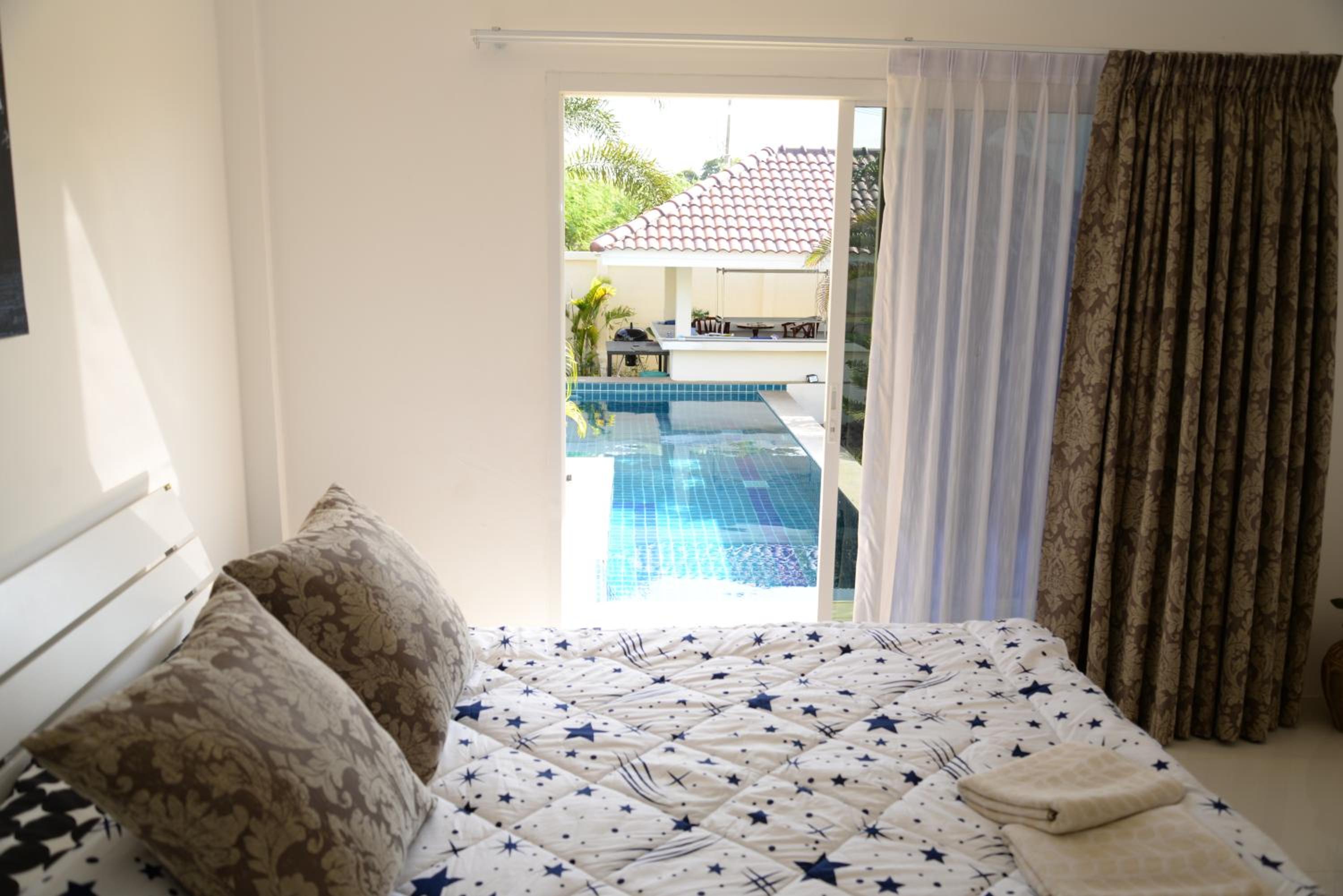 Superior Villa photo 3