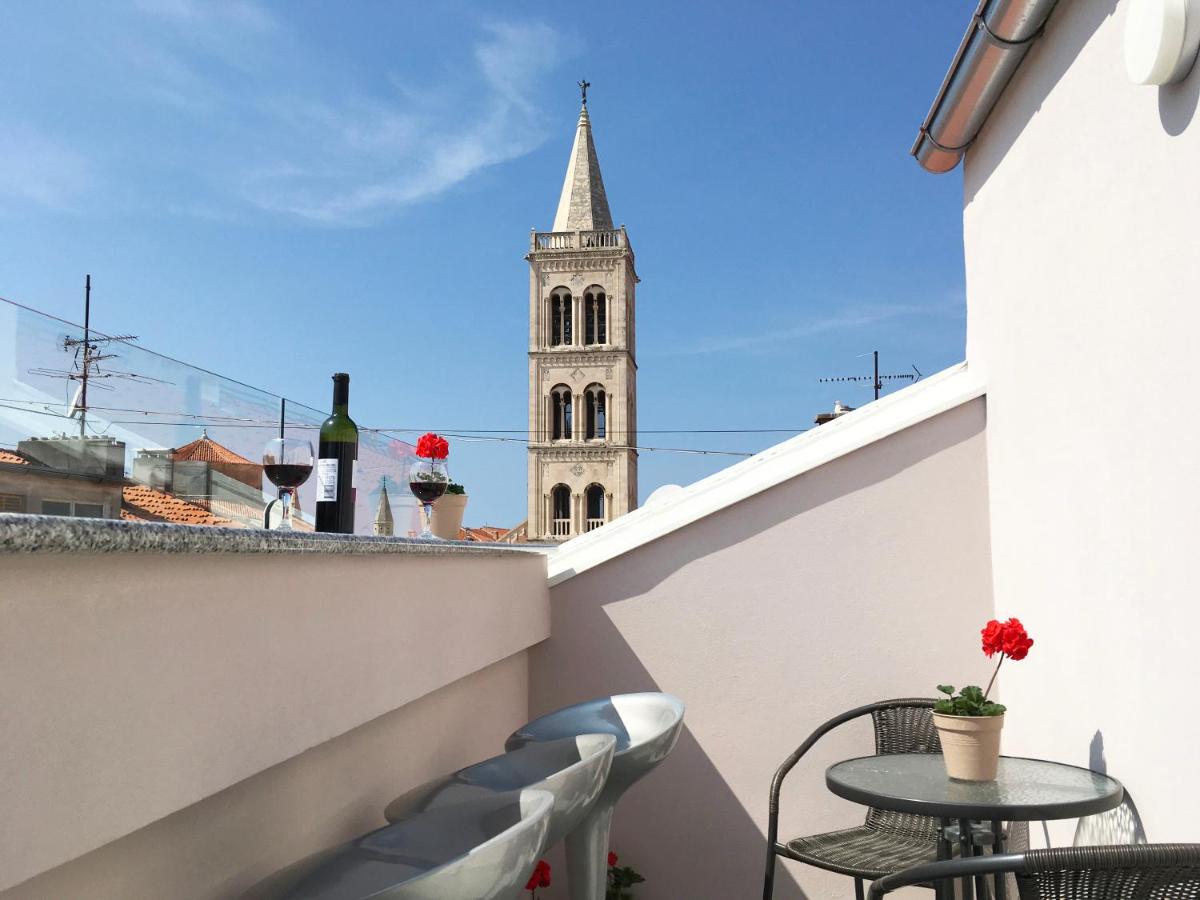 Studio with Balcony