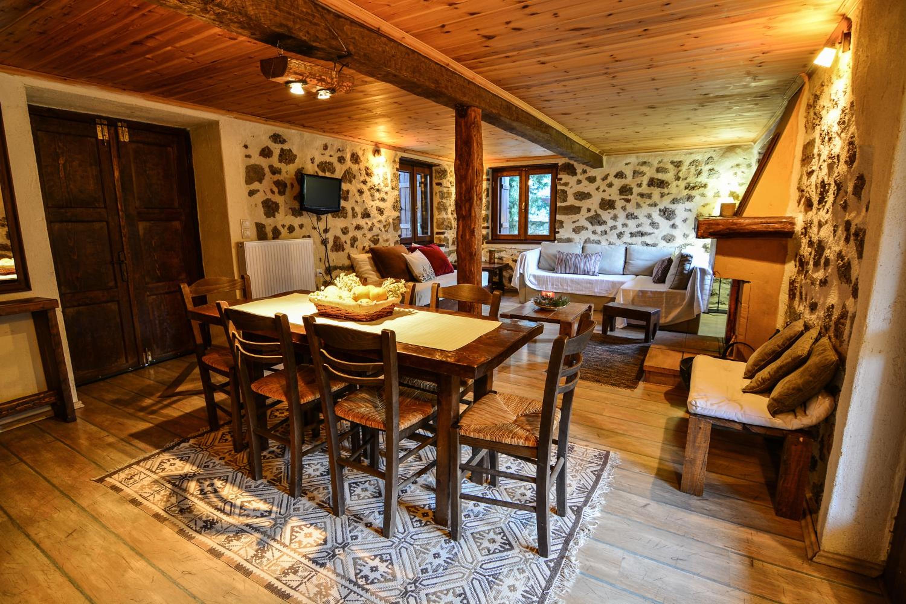 Two-Bedroom House photo 3