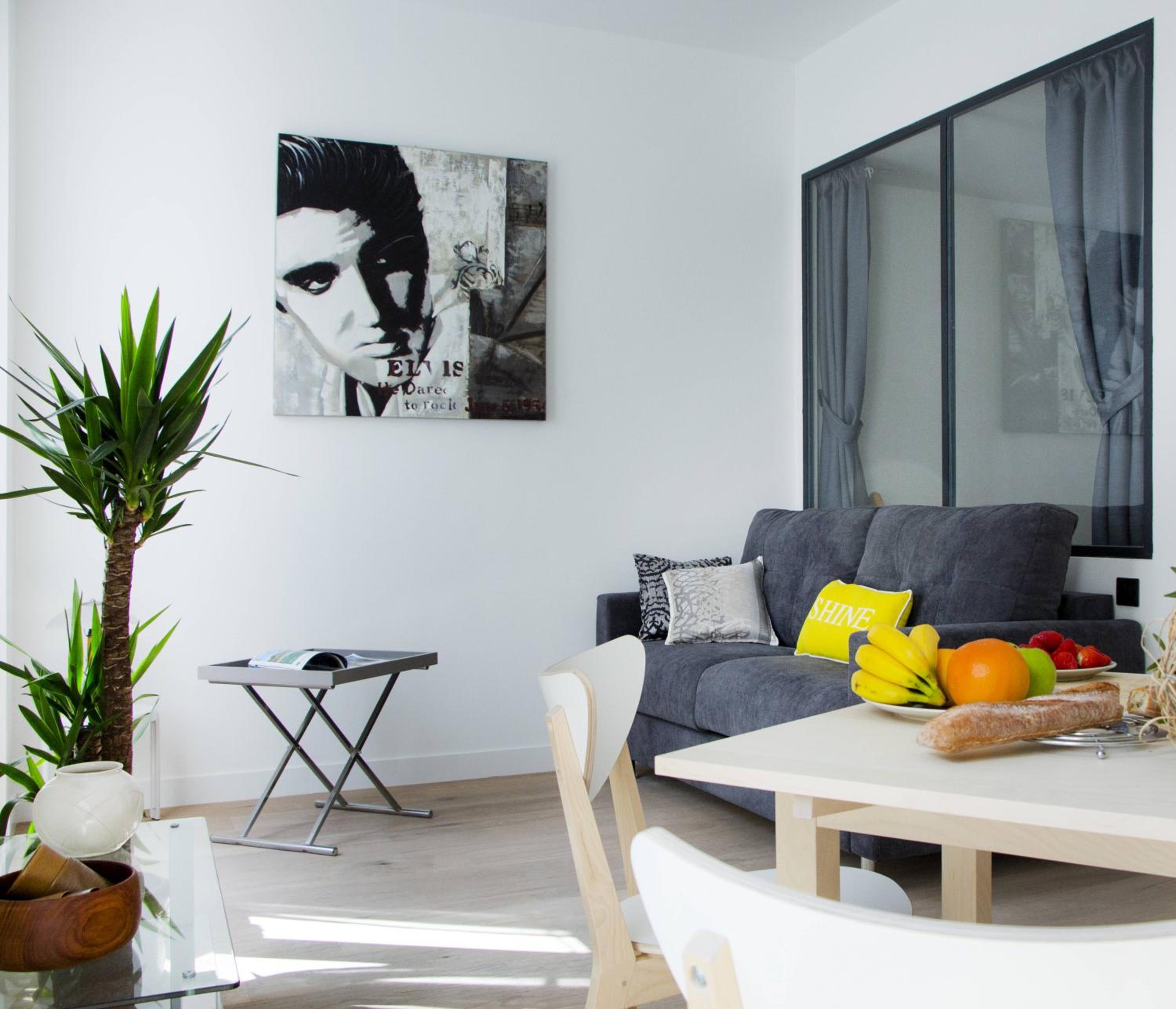 Superior Apartment