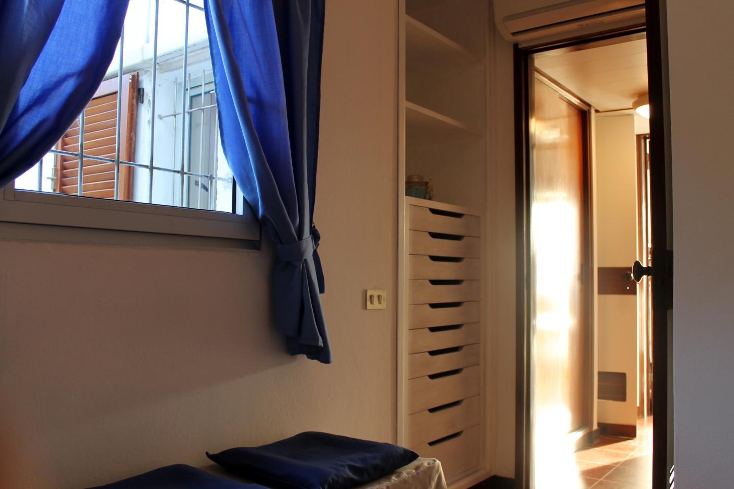 Two-Bedroom House with Sea View photo 1