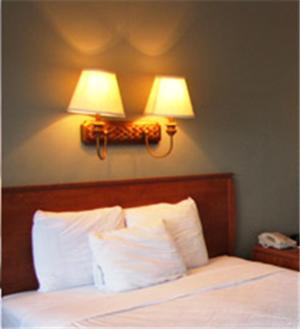 Double Room with Two Double Beds photo 2