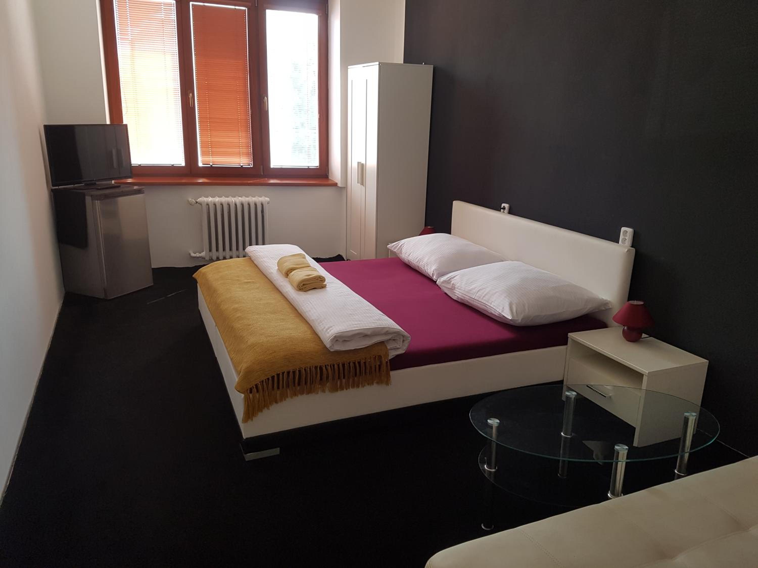 Double Room with Bath photo 1