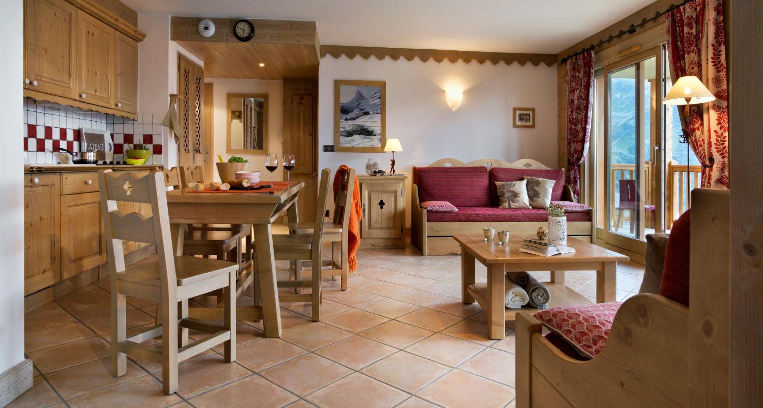 Three-Bedroom Apartment (8 Adults) with Spa Access photo 1