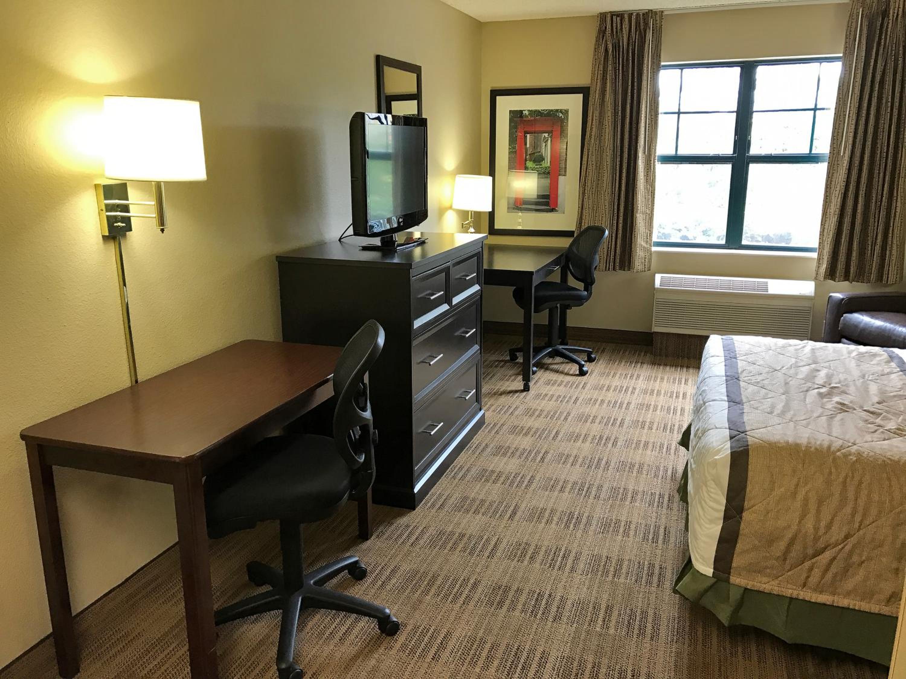 Extended Stay America Select Suites - Detroit - Farmington Hills, Photo 7
