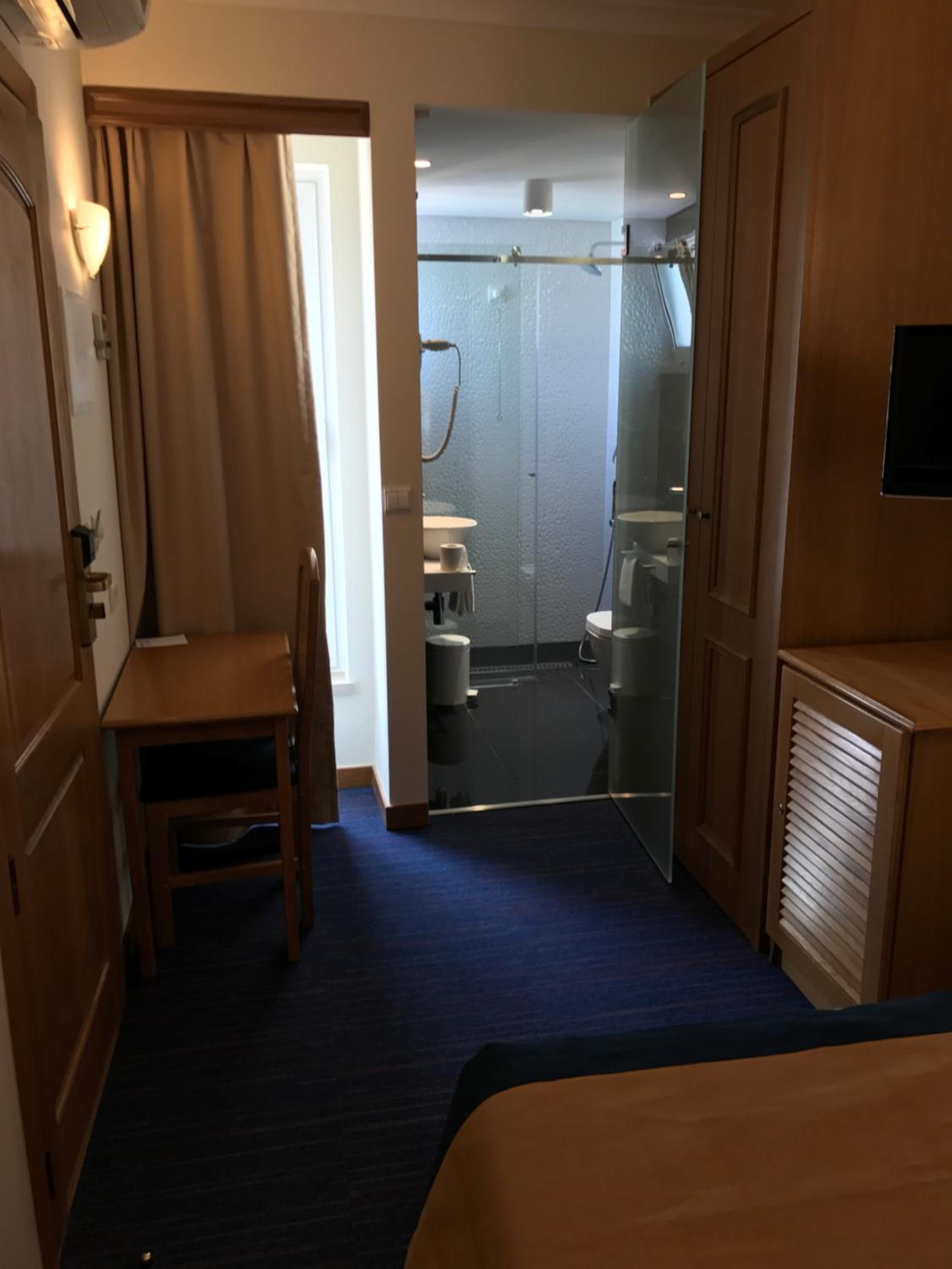 Single Room photo 3