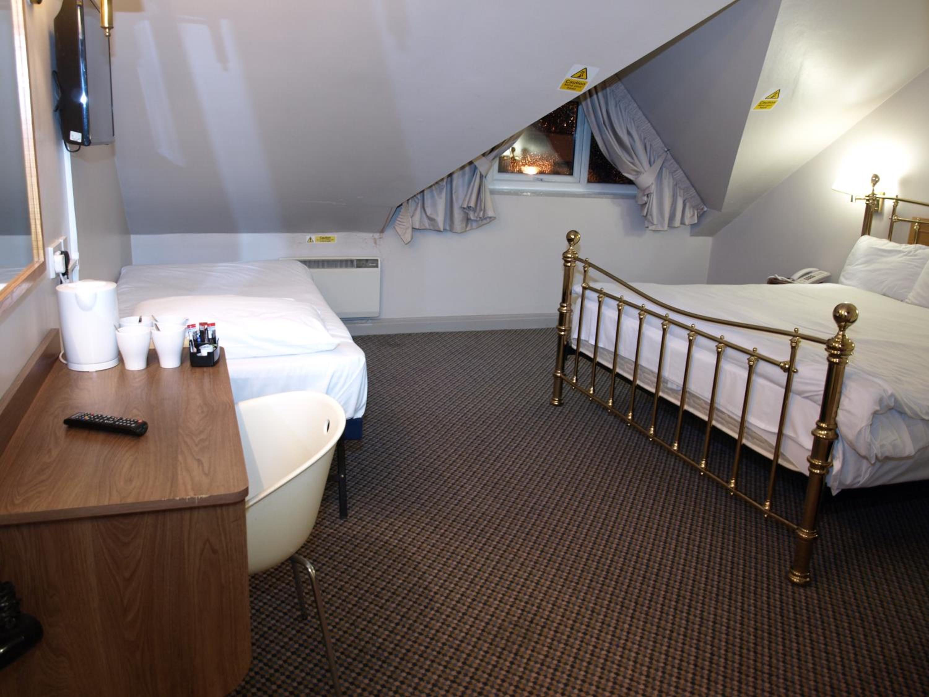 Twin Room photo 1