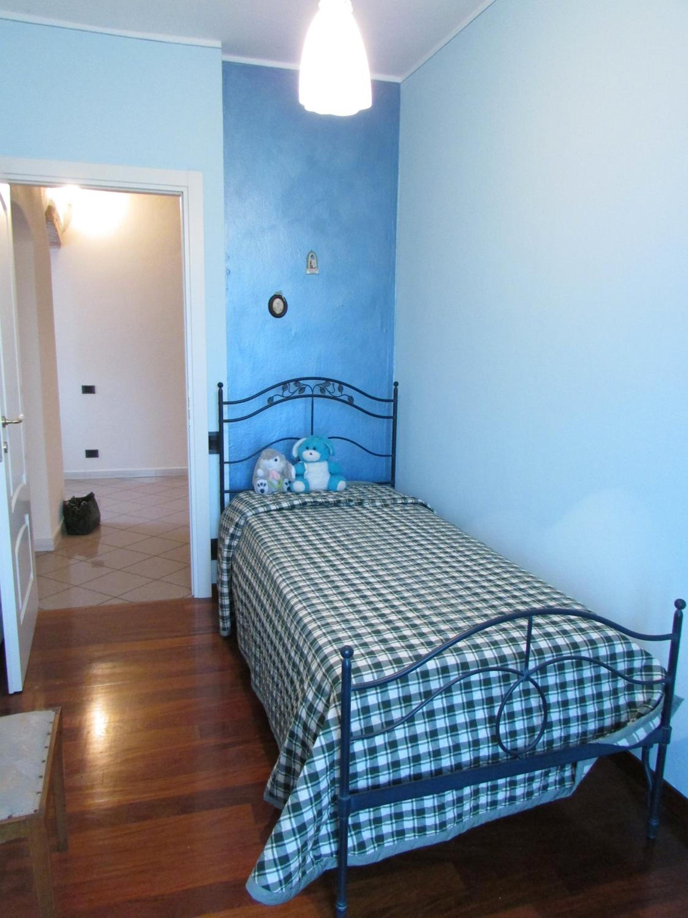Three-Bedroom House photo 1