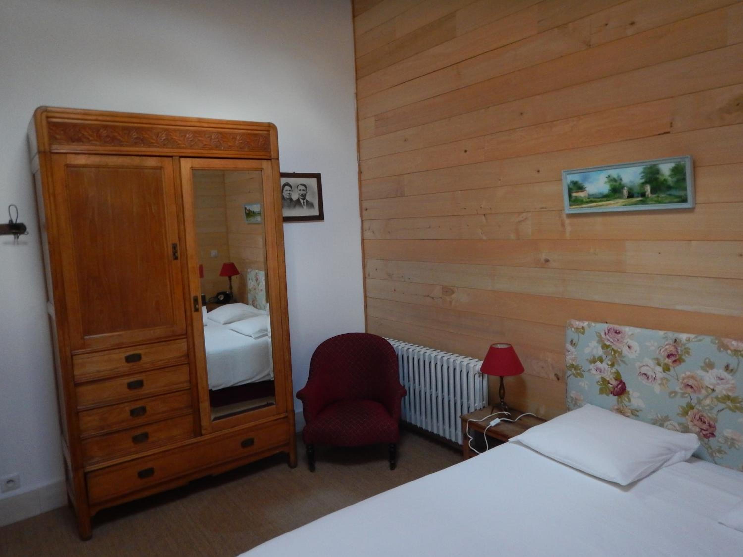 Triple Room - Photo 5